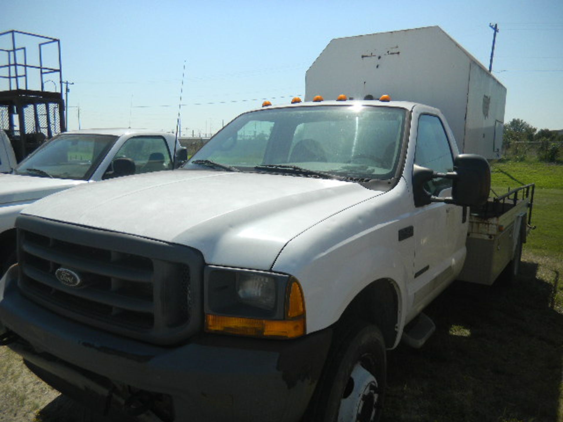 2001 Ford F450 Rod Truck - Asset I.D. #560 - Last of Vin (A44031) - Image 2 of 12