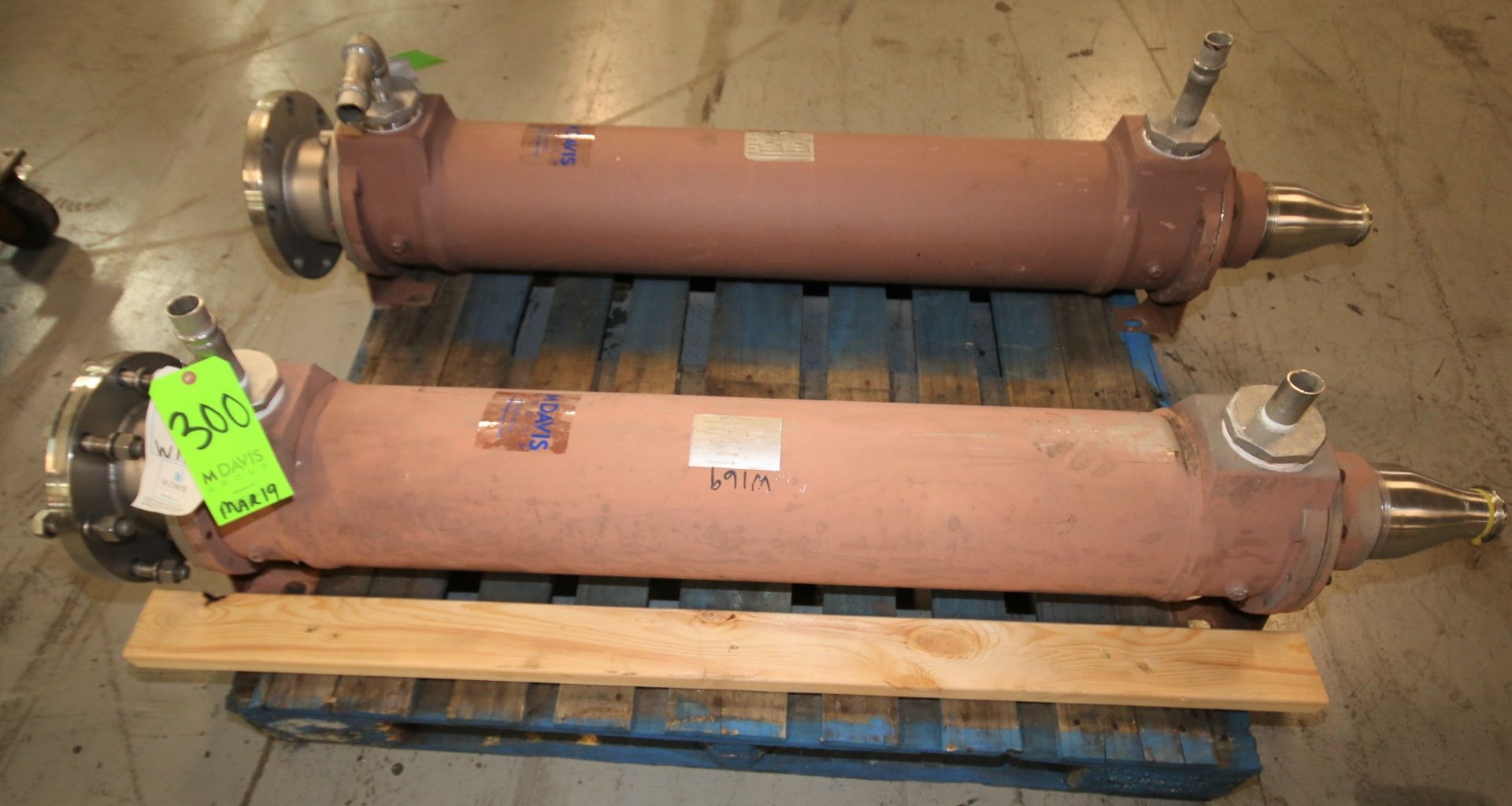 API Basco 4 ft L x 8" W Shell & Tube Heat Exchanger, with S/S Bundle, Type 8-Y-48, Type AHT-1-A-