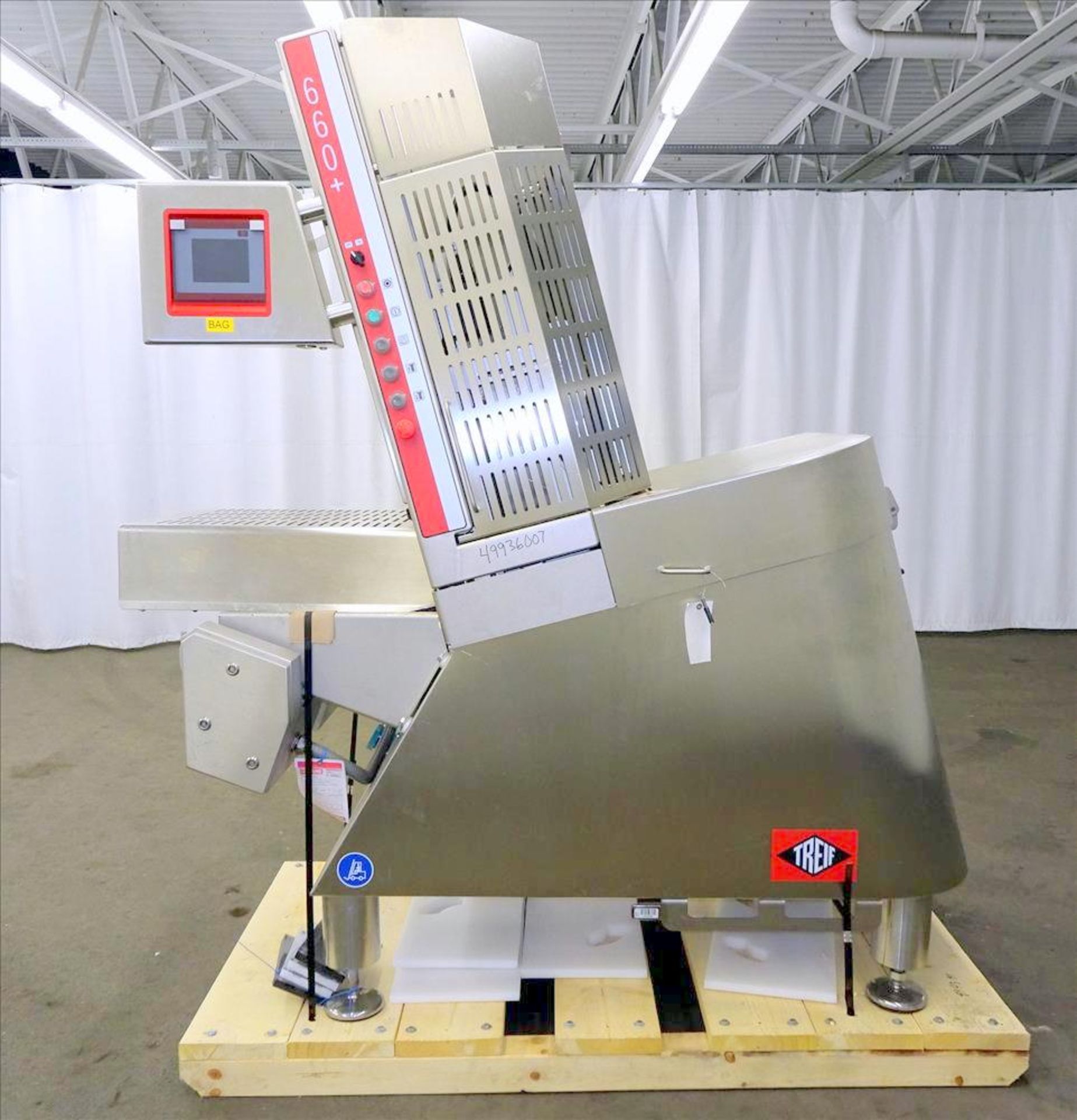 Treif Slicer, Model Divider 660+. 320 x 130 mm / 280 x 160 mm infeed chamber. Serial # 660000