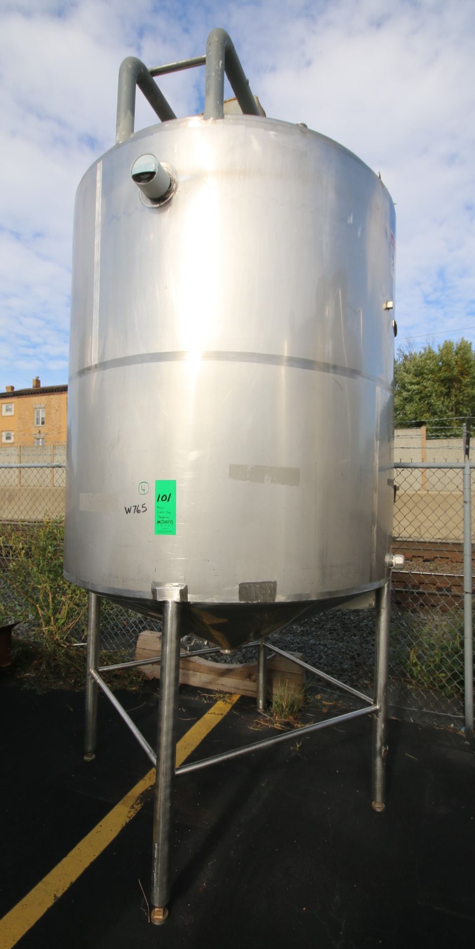 Approx. 1,000 Gallon Cone Bottom Jacketed S/S Tank, with Bottom Sweep Agitator, with SEW Drive