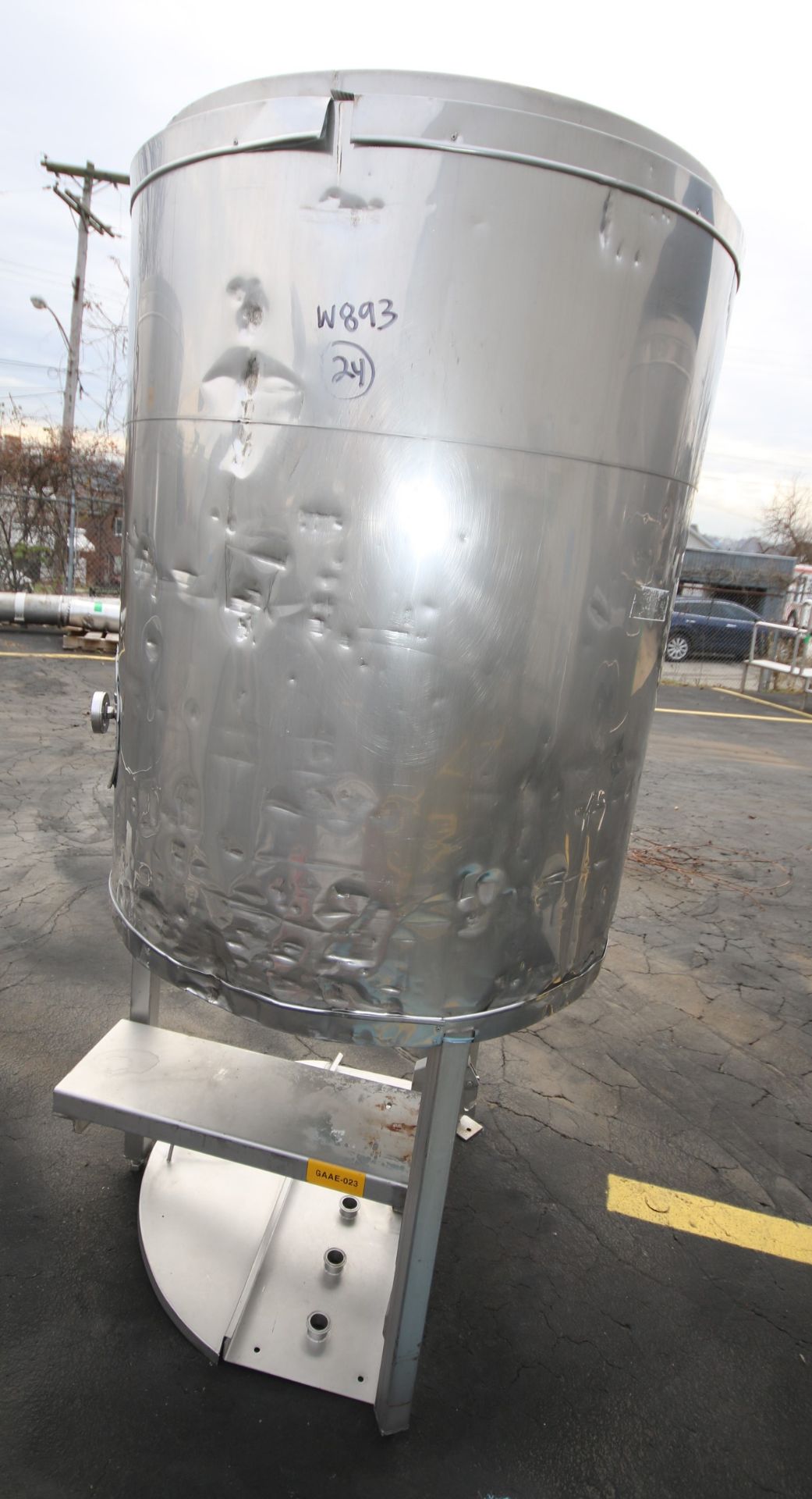 Aprox. 200 Gal. Cone Bottom S/S Tank with Hinged Lid, with Partial Hinged Lid, 2" CT Bottom - Image 3 of 6