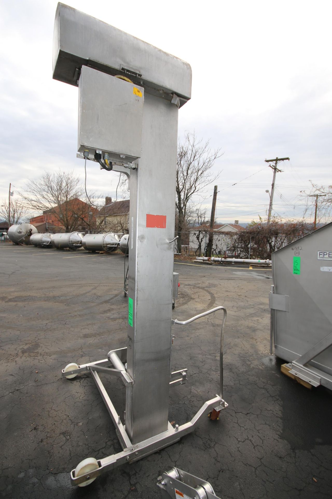 Carnitech A/S 7 ft H S/S Electric Column Lift System, SN 0354, 230/440V 3 Phase, with 26" W x 21" - Image 3 of 6