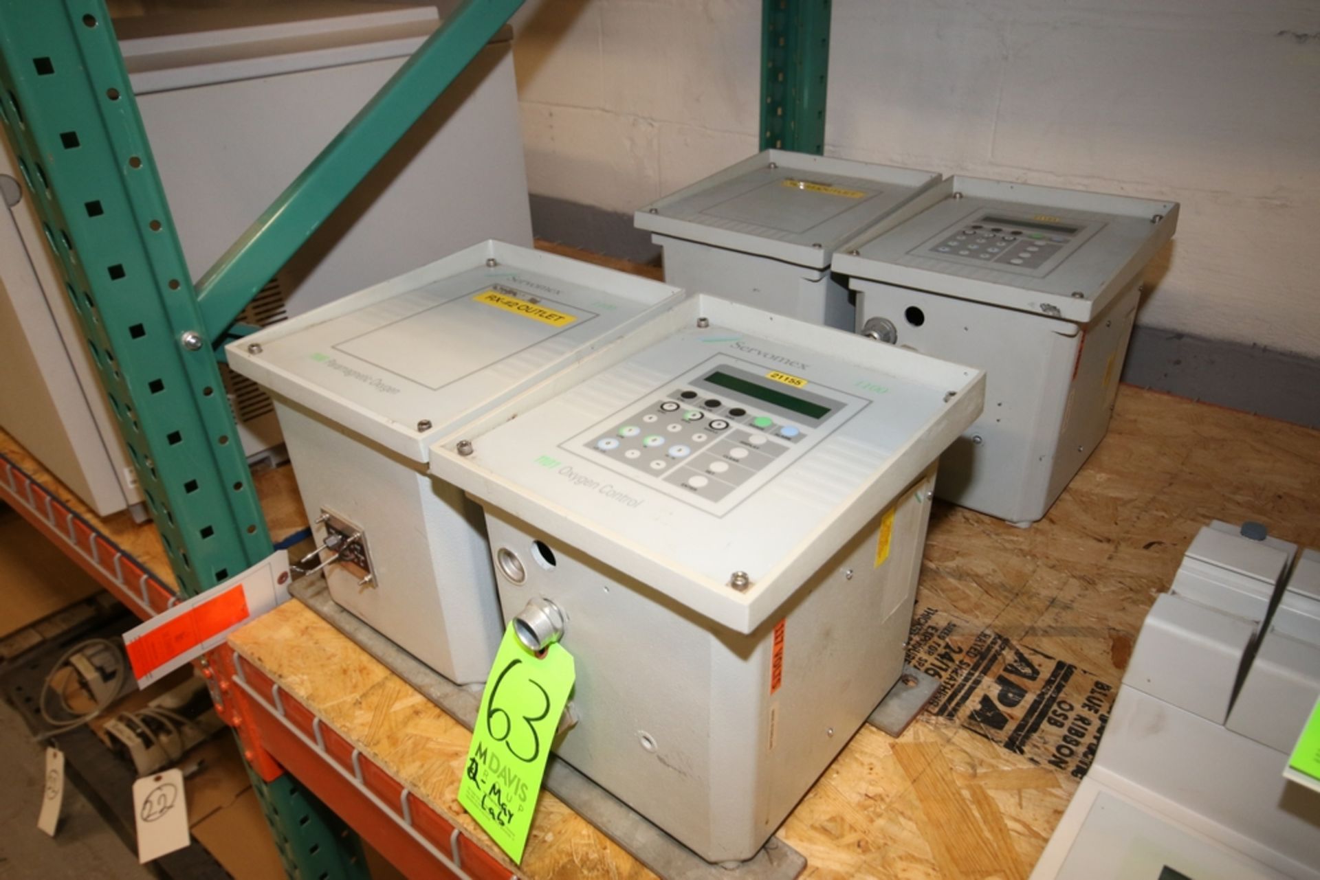 Servomex Gas Analysis Units, M/N 1100 ***Located in MDG Auction Showroom--Pittsburgh, PA ***