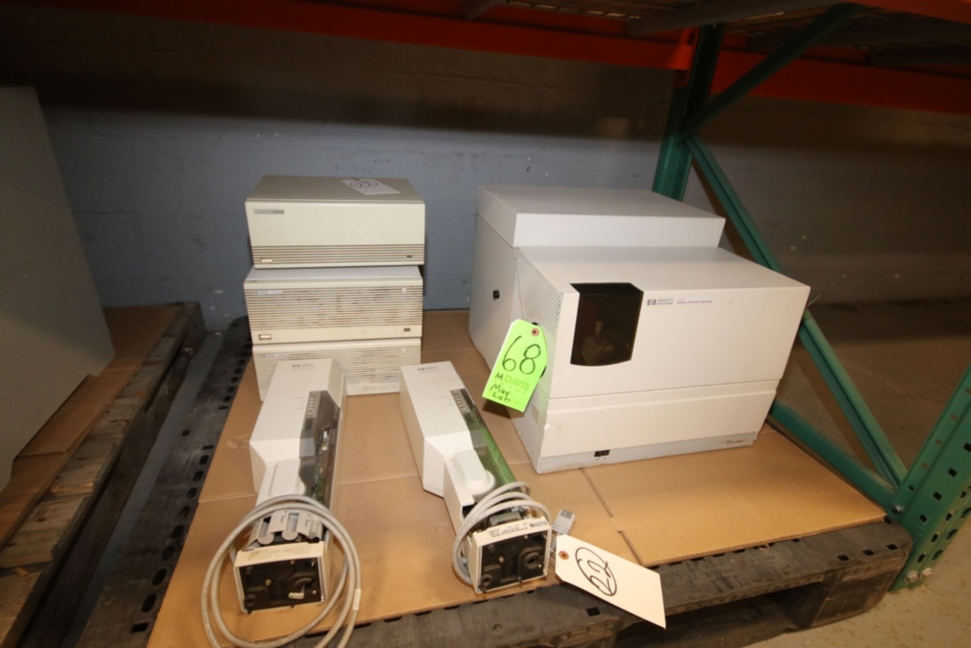 Hewlett Packard Atomic Emission Detector, M/N G2350A, S/N US03000359, with (2) Hewlett Packard