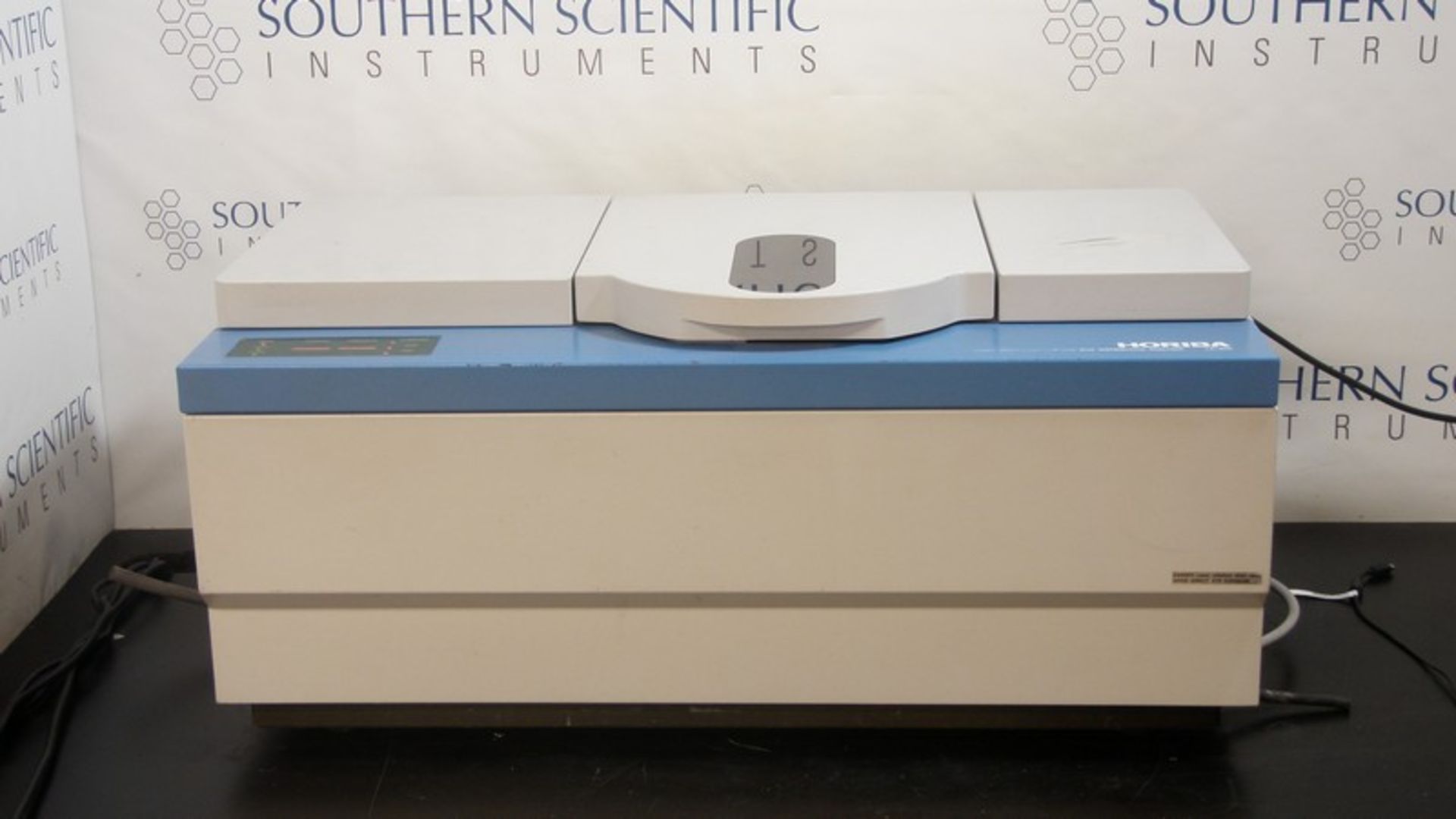 HORIBA LA-900 Laser Scattering Particle Size Distribution Analyzer, S/N 210102K, (NOTE: Unit