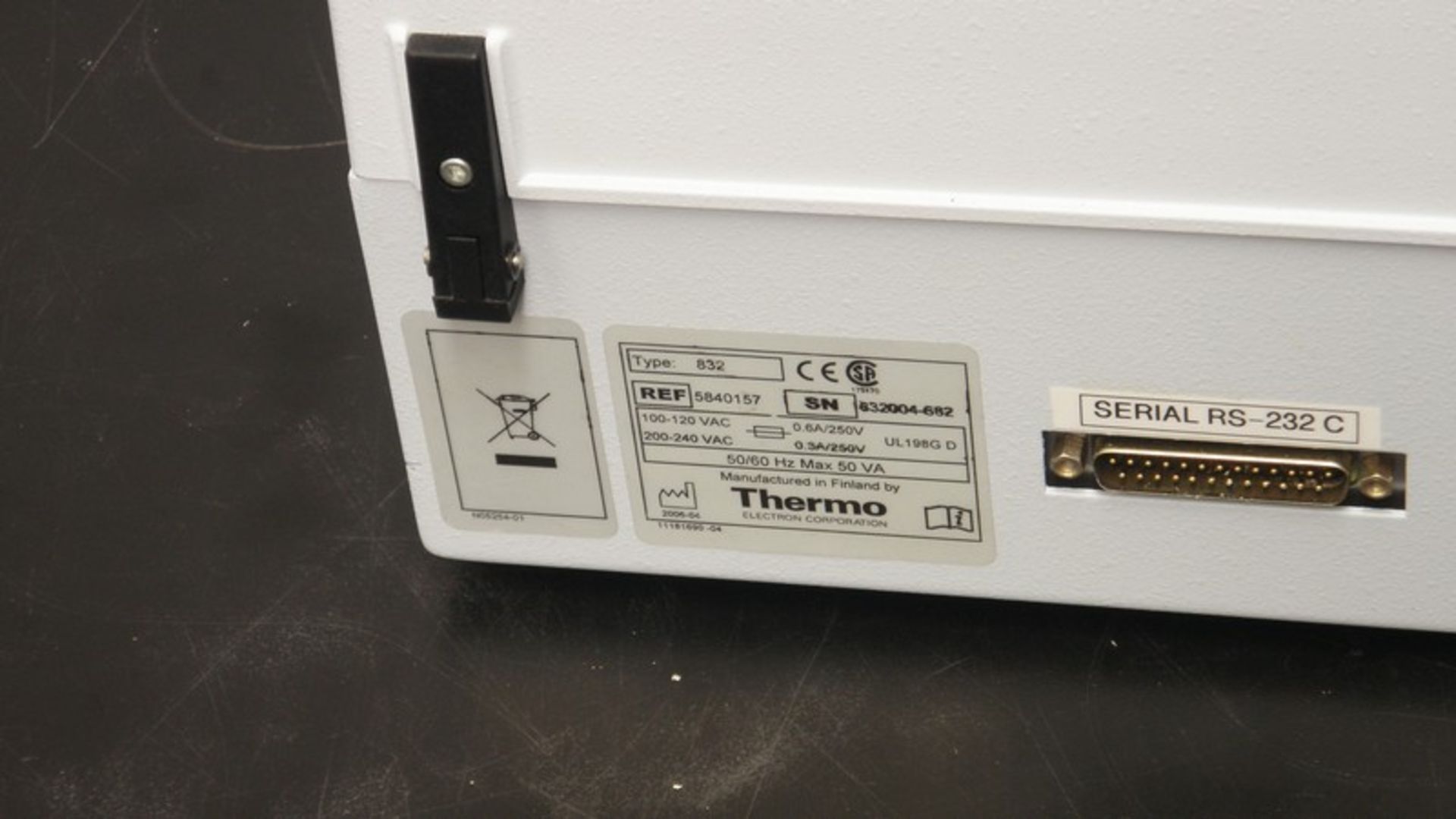 Thermo Electron Corporation Multidrop 384 (NOTE: Unit Powers On but indicates an error)***Located in - Image 9 of 9