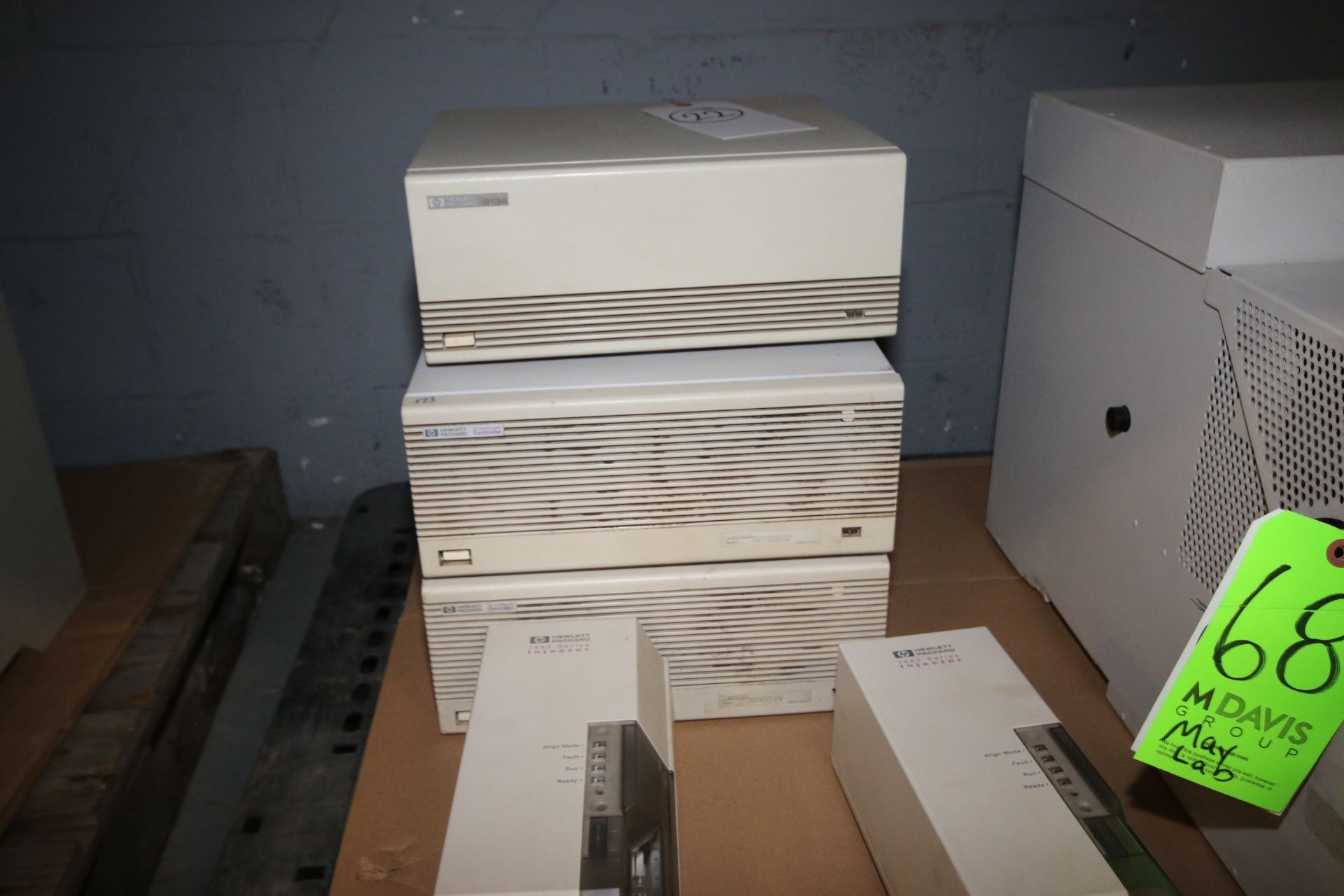 Hewlett Packard Atomic Emission Detector, M/N G2350A, S/N US03000359, with (2) Hewlett Packard - Bild 5 aus 5