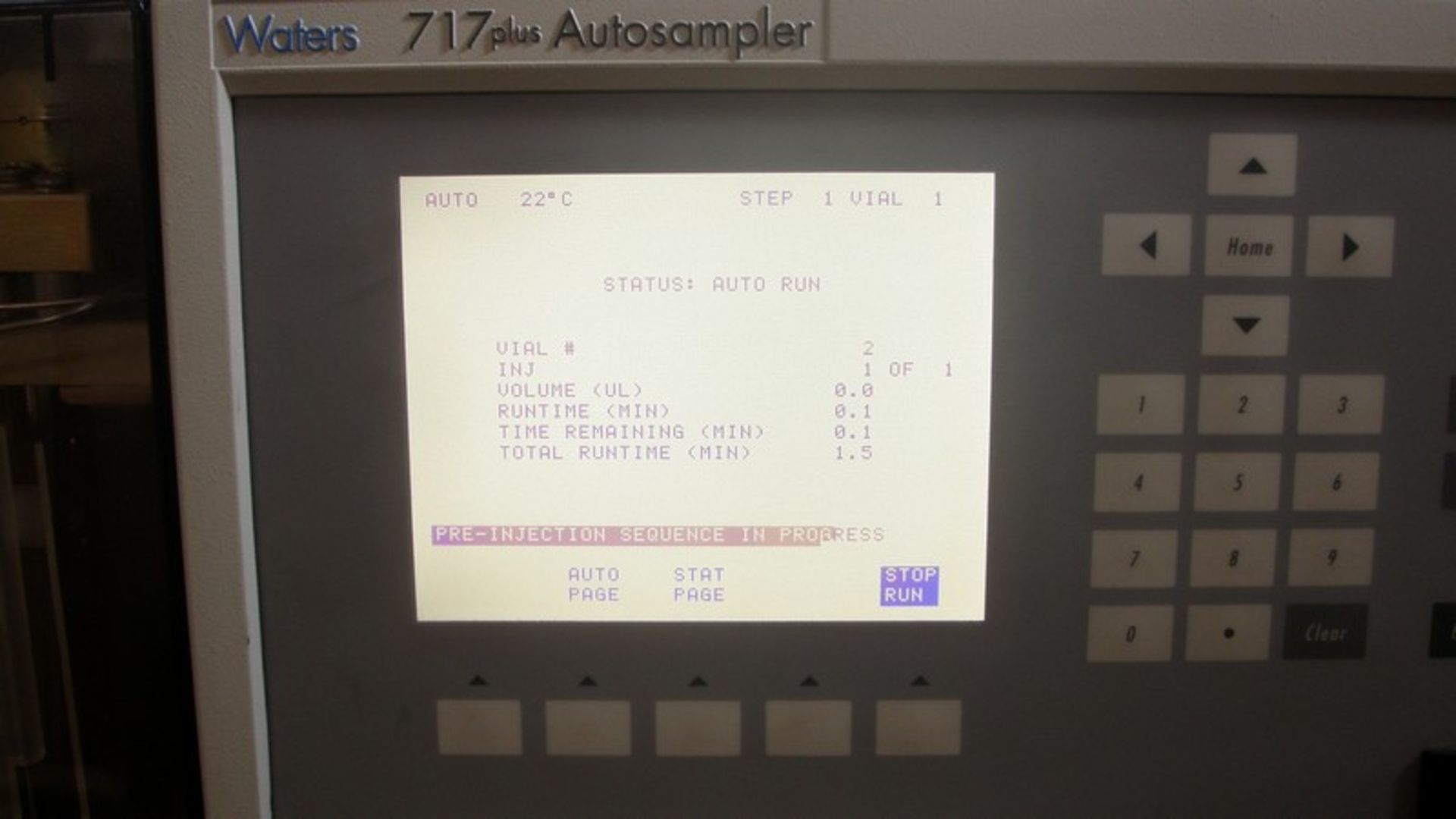 Waters 717 Plus Autosampler, Model WAT078900, S/N E9771P 387M (NOTE: Unit Powers On, LCD is Clear, - Image 7 of 11