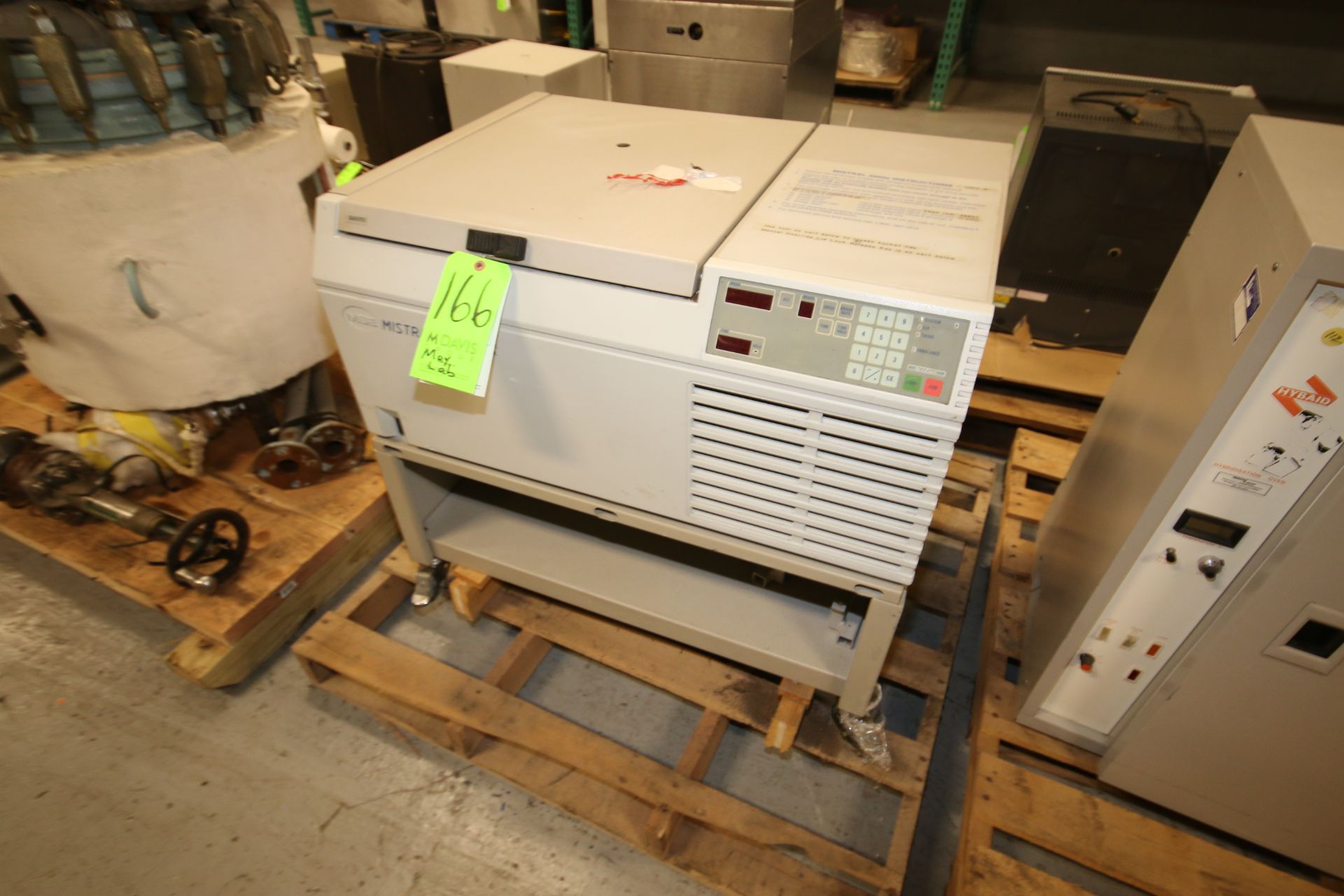 Mistral 3000 E Centrifuge, S/N S694/03/261, 120 Volts