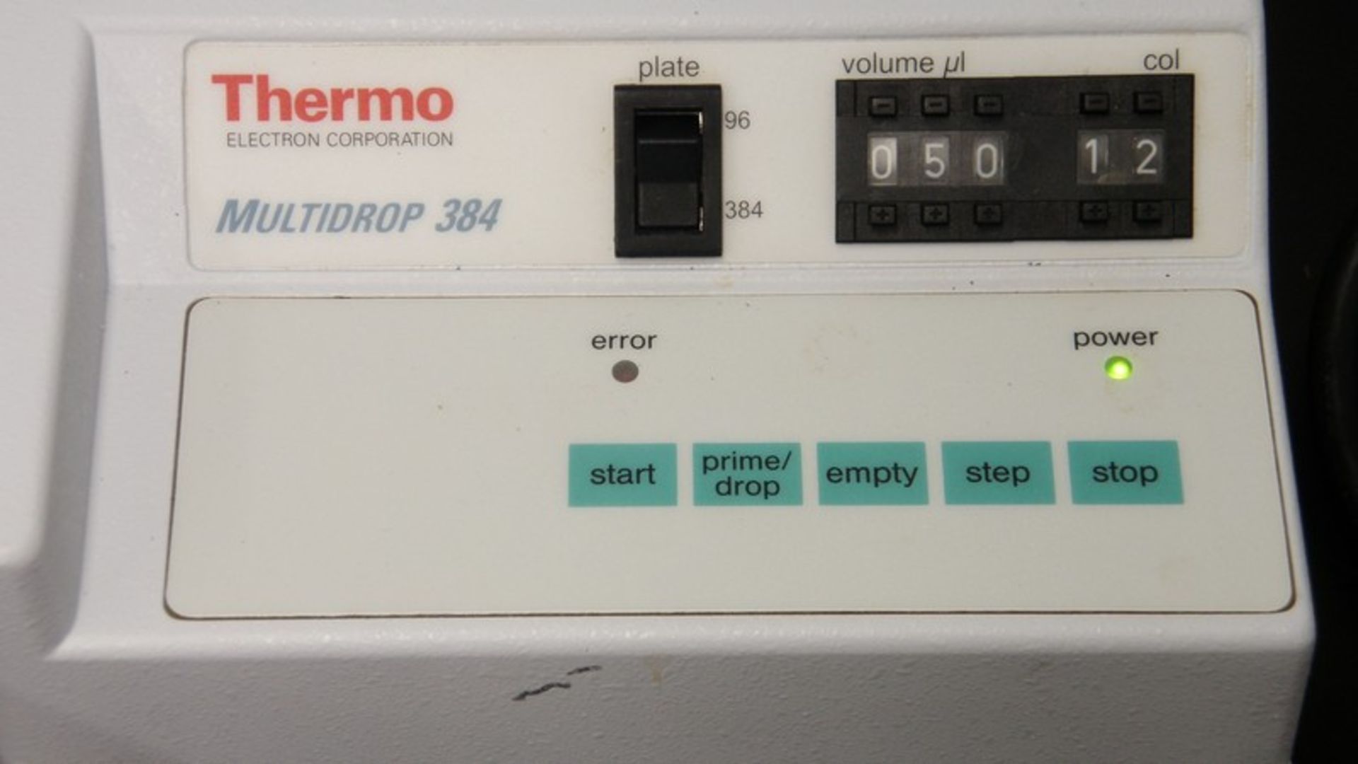 Thermo Electron Corporation Multidrop 384 (NOTE: Unit Powers On but indicates an error)***Located in - Image 5 of 9