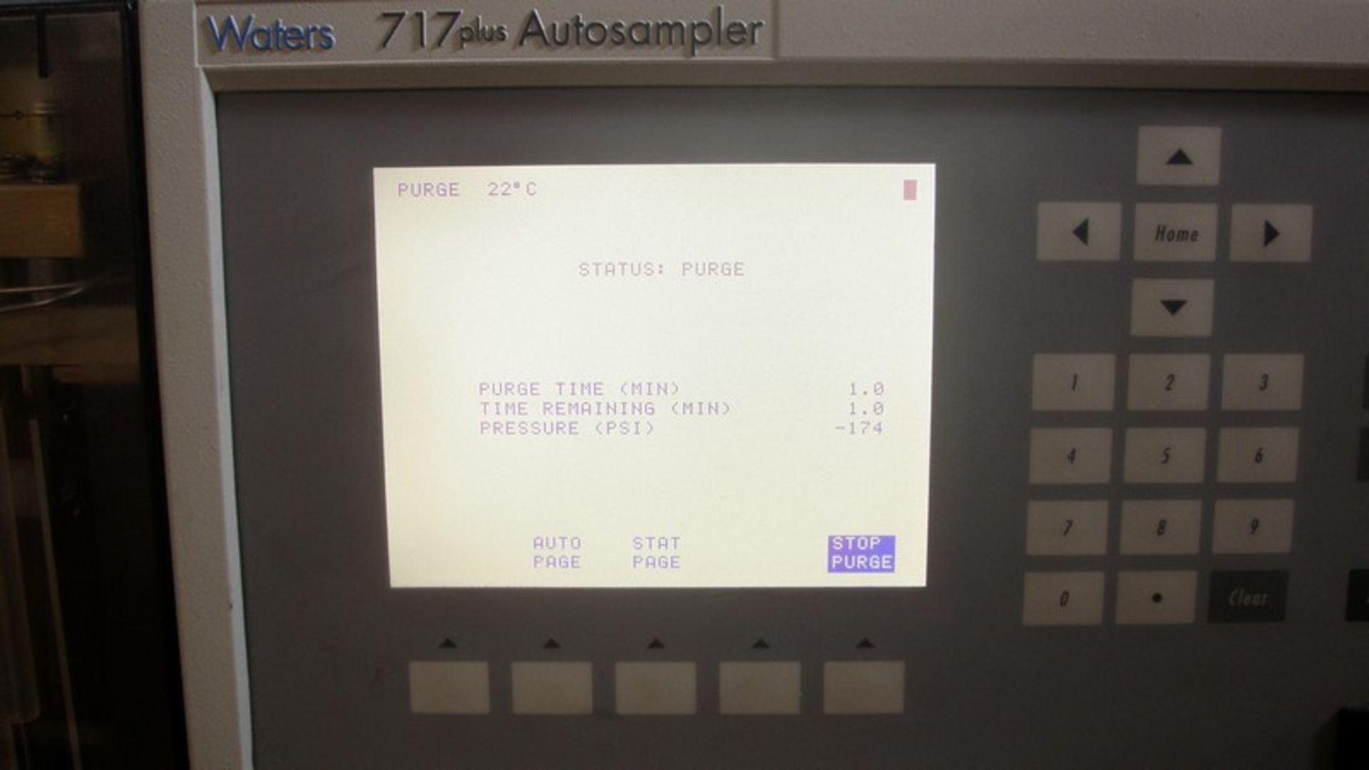 Waters 717 Plus Autosampler, Model WAT078900, S/N E9771P 387M (NOTE: Unit Powers On, LCD is Clear, - Image 8 of 11