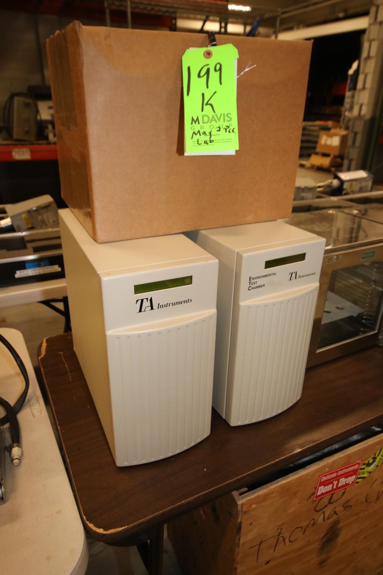 TA Instruments Environmental Test Chamber ***Located in MDG Auction Showroom--Pittsburgh, PA*** - Bild 2 aus 2