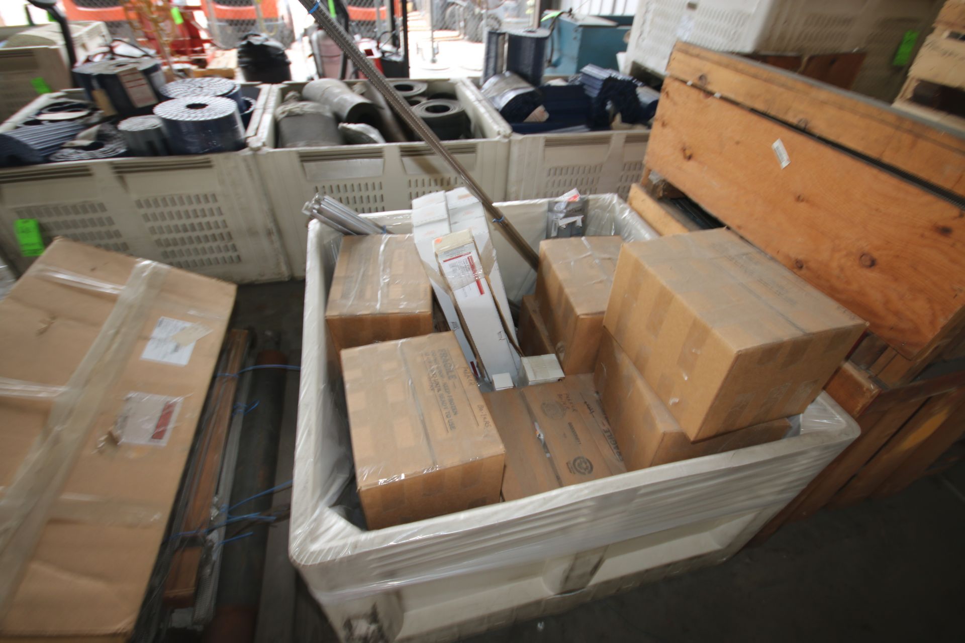 Lot of Assorted Roaster Parts, Including Spare Mesh Conveyor Belt, Rollers, Chain, and Other New - Image 3 of 5