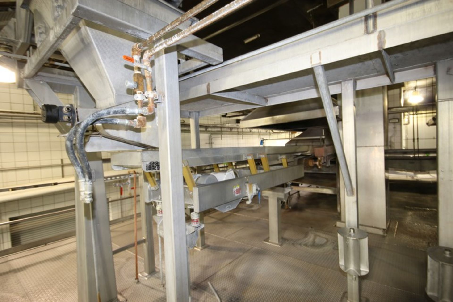 BULK BID: Key S/S Spreader Shaker Feed System, with Natural Gas Roaster #1, Includes Lots 5 & 6 - Image 3 of 4