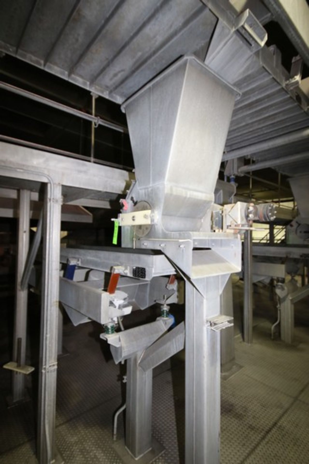 BULK BID: Key S/S Spreader Shaker Feed System, with Natural Gas Roaster #4, Includes Lots 14 & 15 - Image 3 of 3