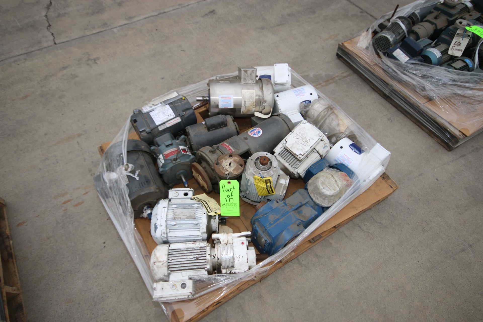 3-Pallets of USED Motors and Drives, Aprox. (40) Drives/Motors, Includes hp Range from 1/2- 5 hp - Image 2 of 4