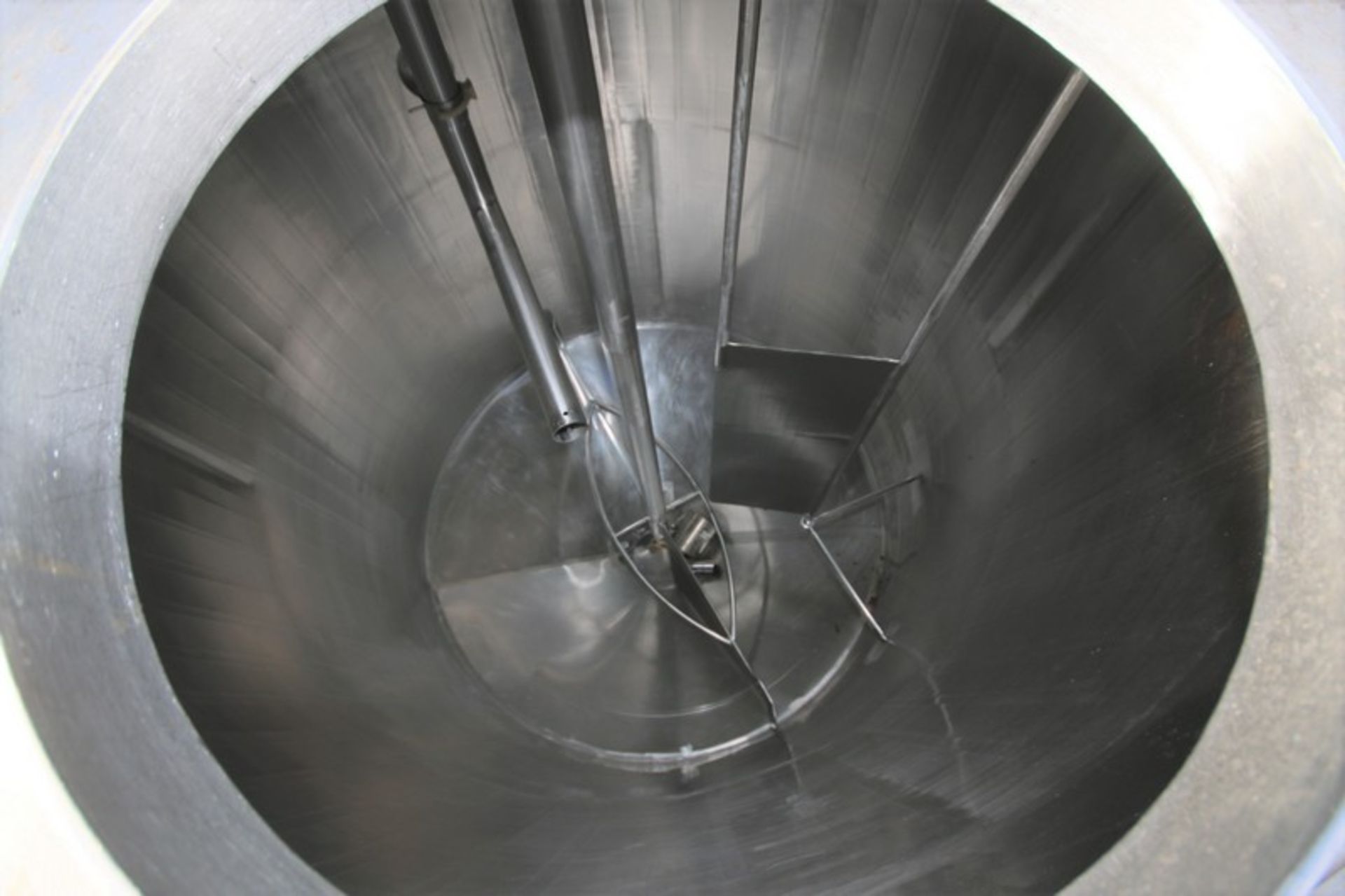 Approx. 1,000 Gallon Cone Bottom Jacketed S/S Tank, with Bottom Sweep Agitator, with SEW Drive - Image 6 of 7