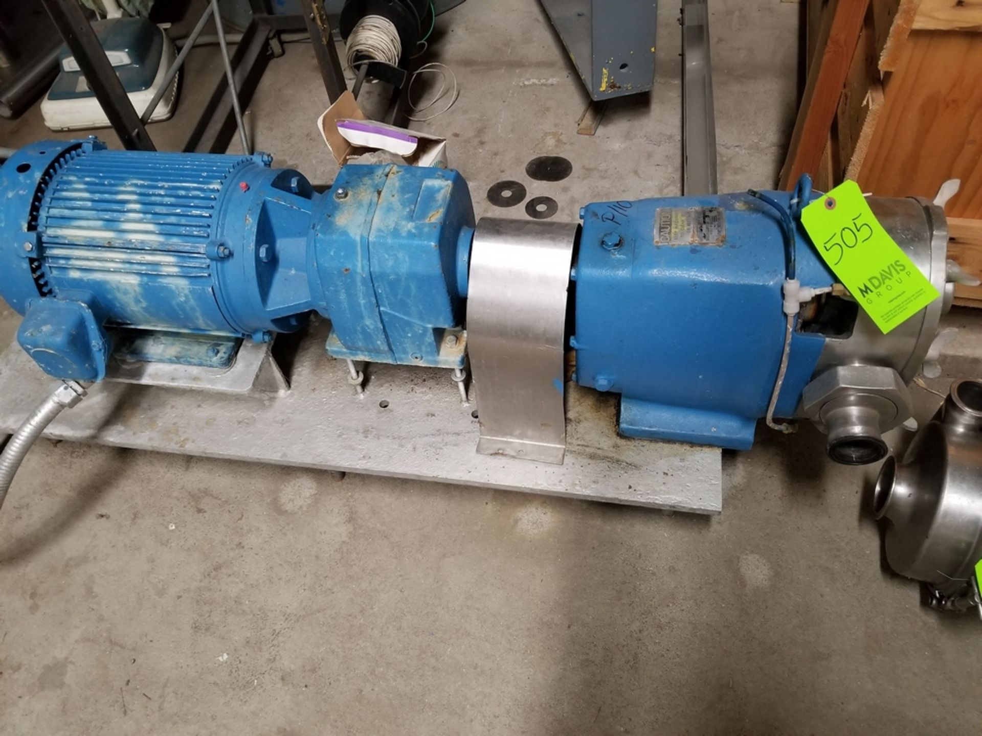 Positive pump; Waukesha; 3"/3"; S/N: 4099SS (Located in Dixon, Illinois) (Rigging and Handling