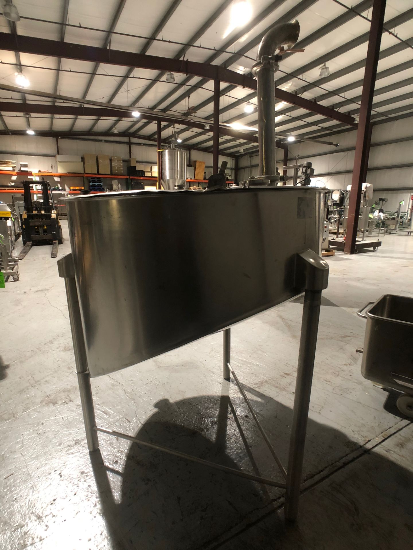 Cherry Burrell S/S Balance Tank, Approx. 48" Dia x 42" Deep, S/S Lid, 5" Dia Outlet (Rigging & - Image 4 of 5