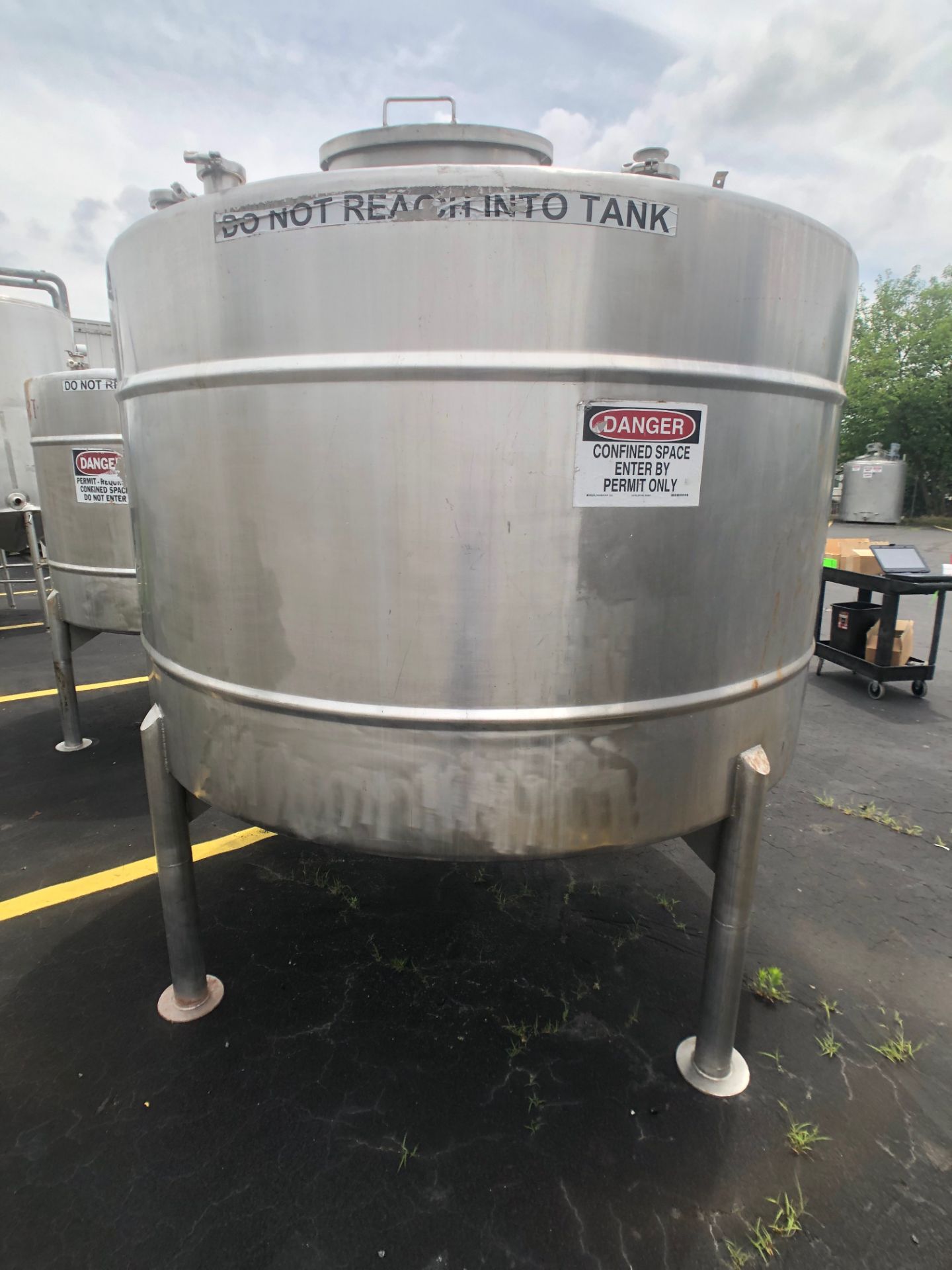 Approx. 1,000 Gallon S/S Mixing Tank, Equipped with Top-Mount Prop Agitation (Rigging and Handling - Image 3 of 4