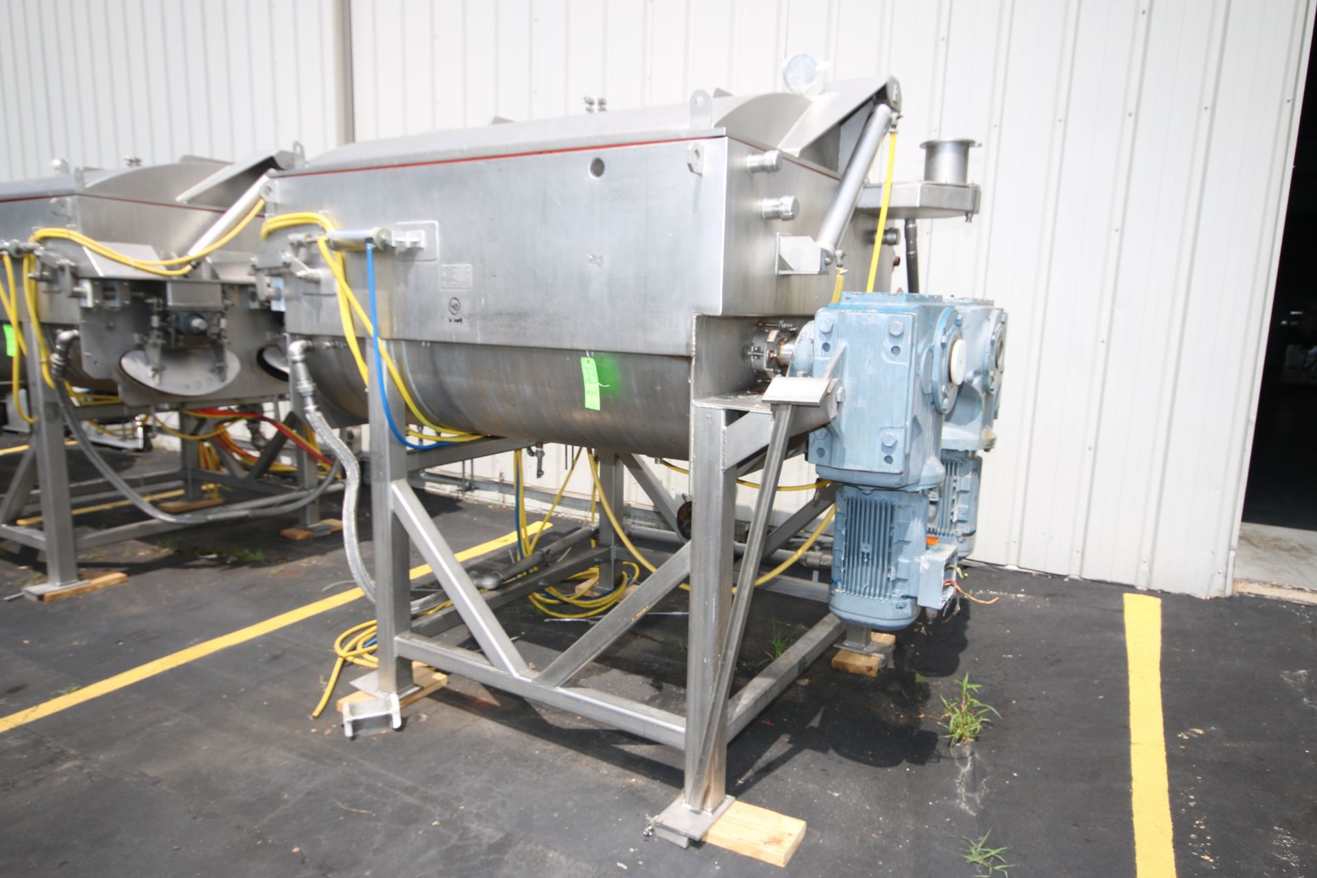 MTC 3,000 lb. S/S Dual Motion Blender, M/N SC-3000, S/N 10188, with (2) Drives, with Hydraulic Lid - Image 2 of 10
