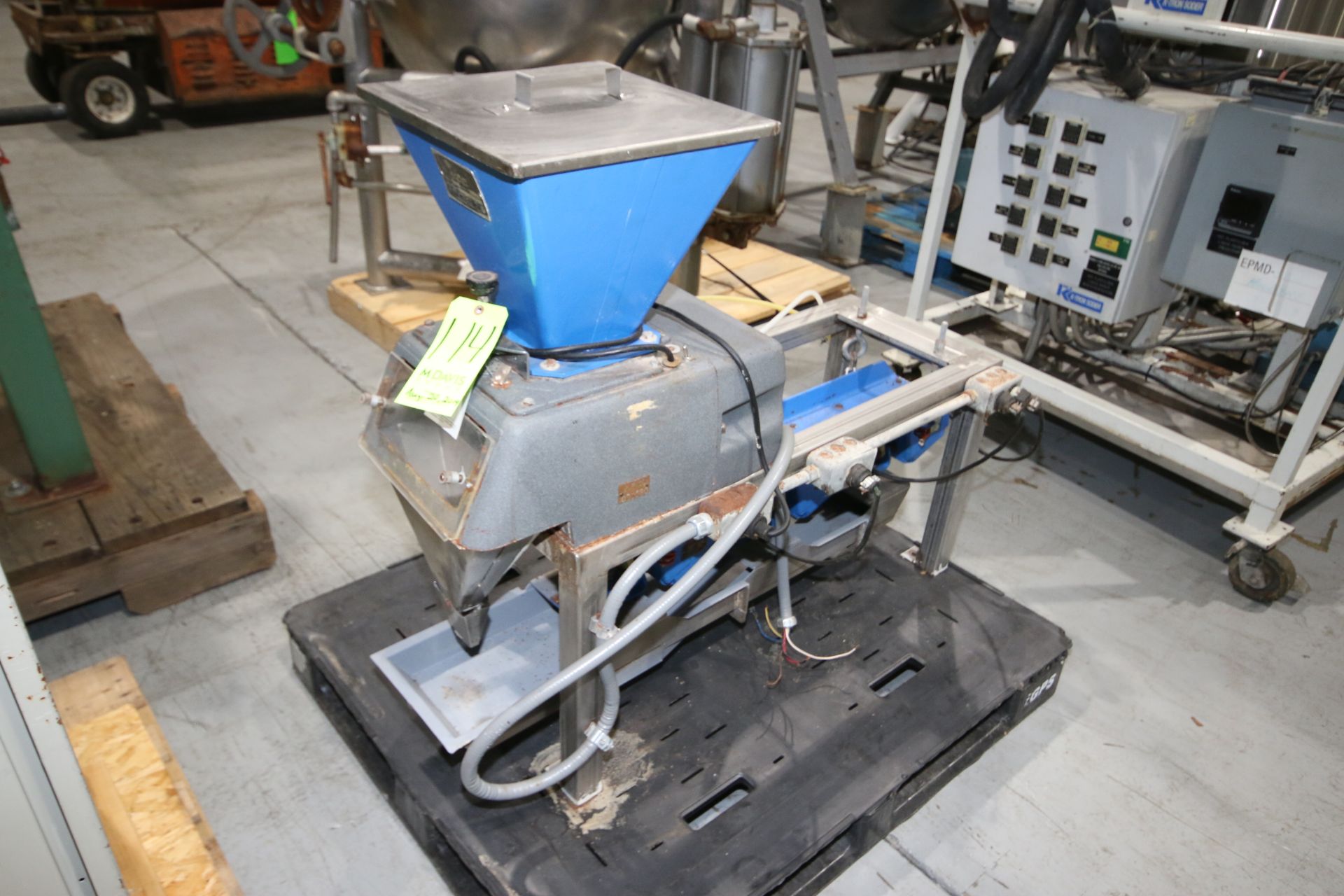 Omega Vibratory Feeder