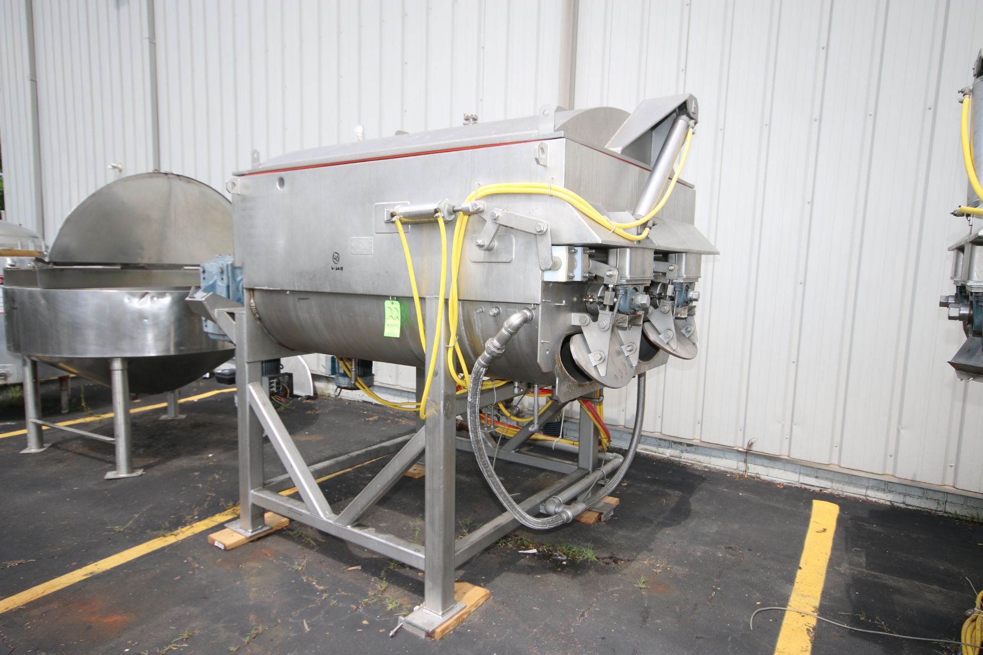 MTC 3,000 lb. S/S Dual Motion Blender, M/N SC-3000, S/N 10187, with (2) Drives, with Hydraulic Lid - Image 2 of 13