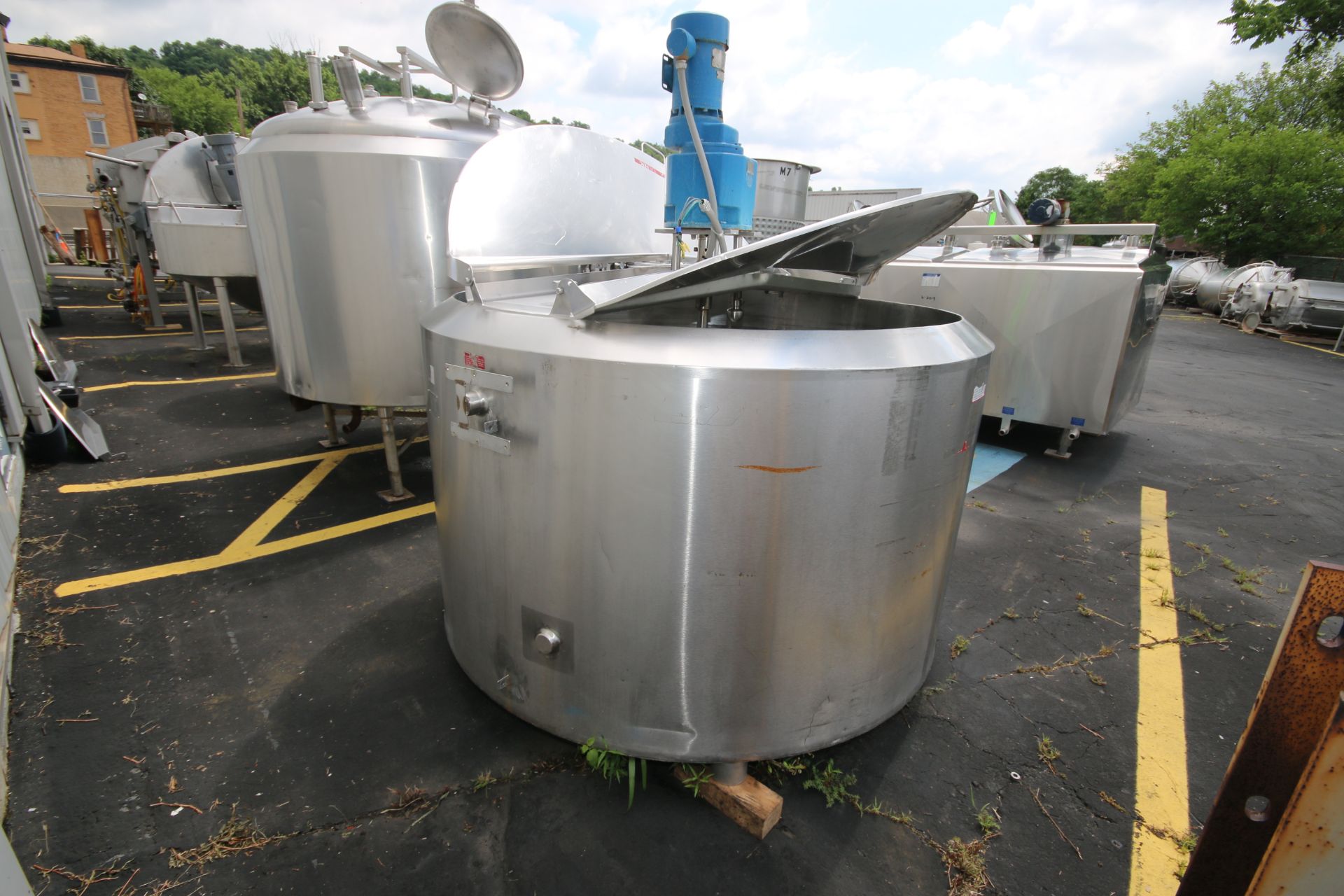 Crepaco 550 Gallon S/S Jacketed Tank, S/N C8652, Heat Exchange Jacket 50 PSIG, with CIP Spray - Image 4 of 6