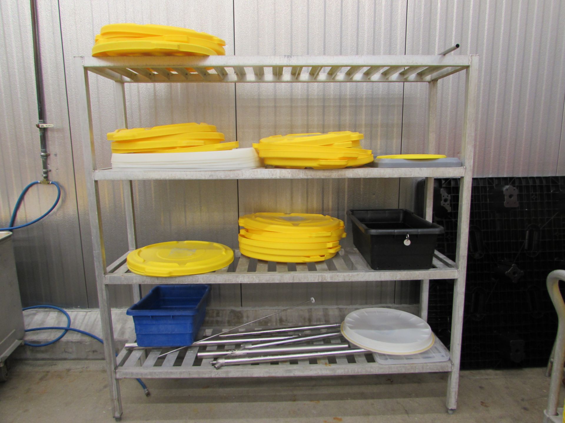 Rubbermaid Brute 32 Gallon Food Handling Containers & Lids, Yellow, - Image 6 of 7