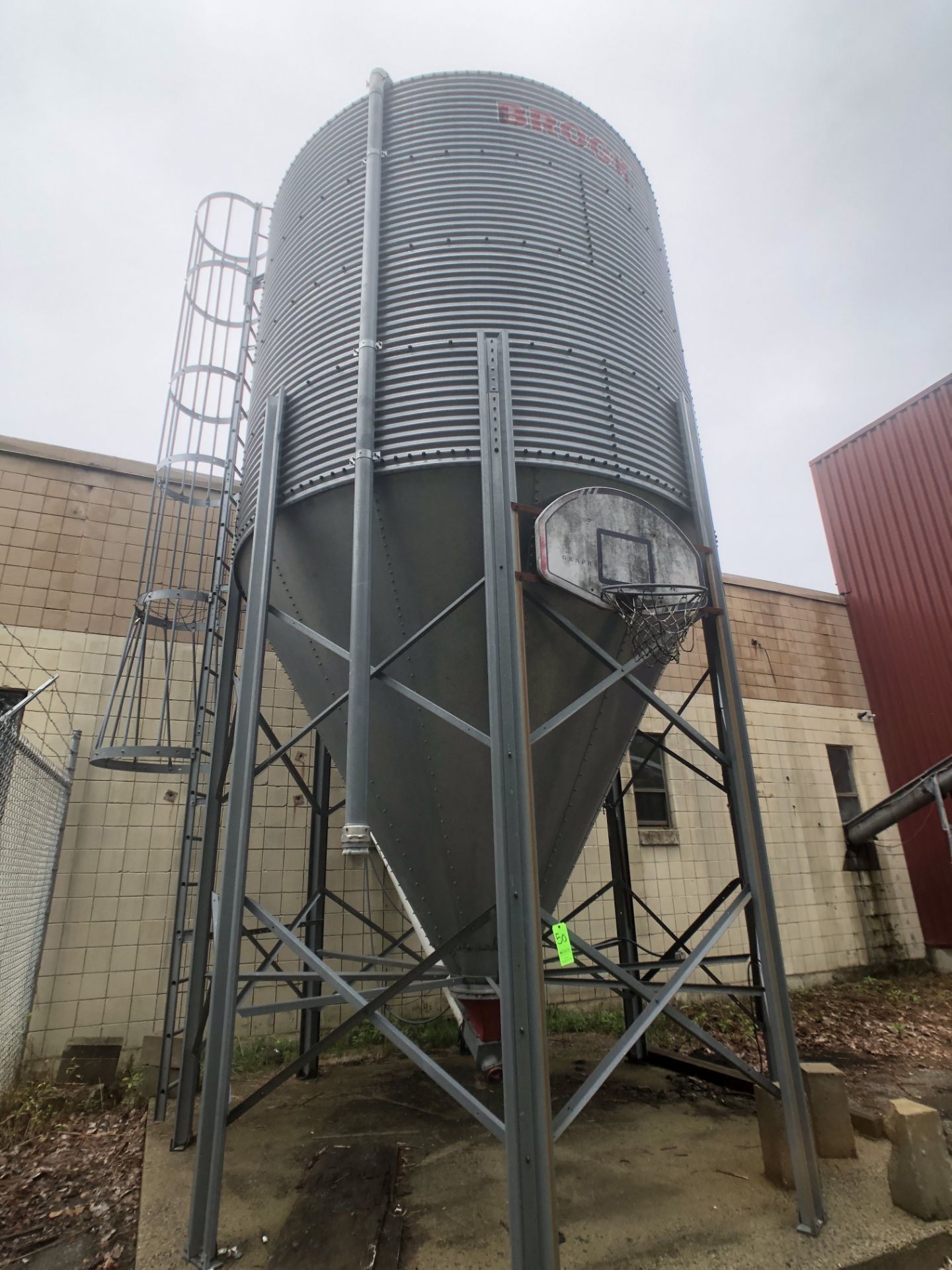 Brock Grain Silo, 12’ Diameter (Subject to Bulk Bid Lot 56)