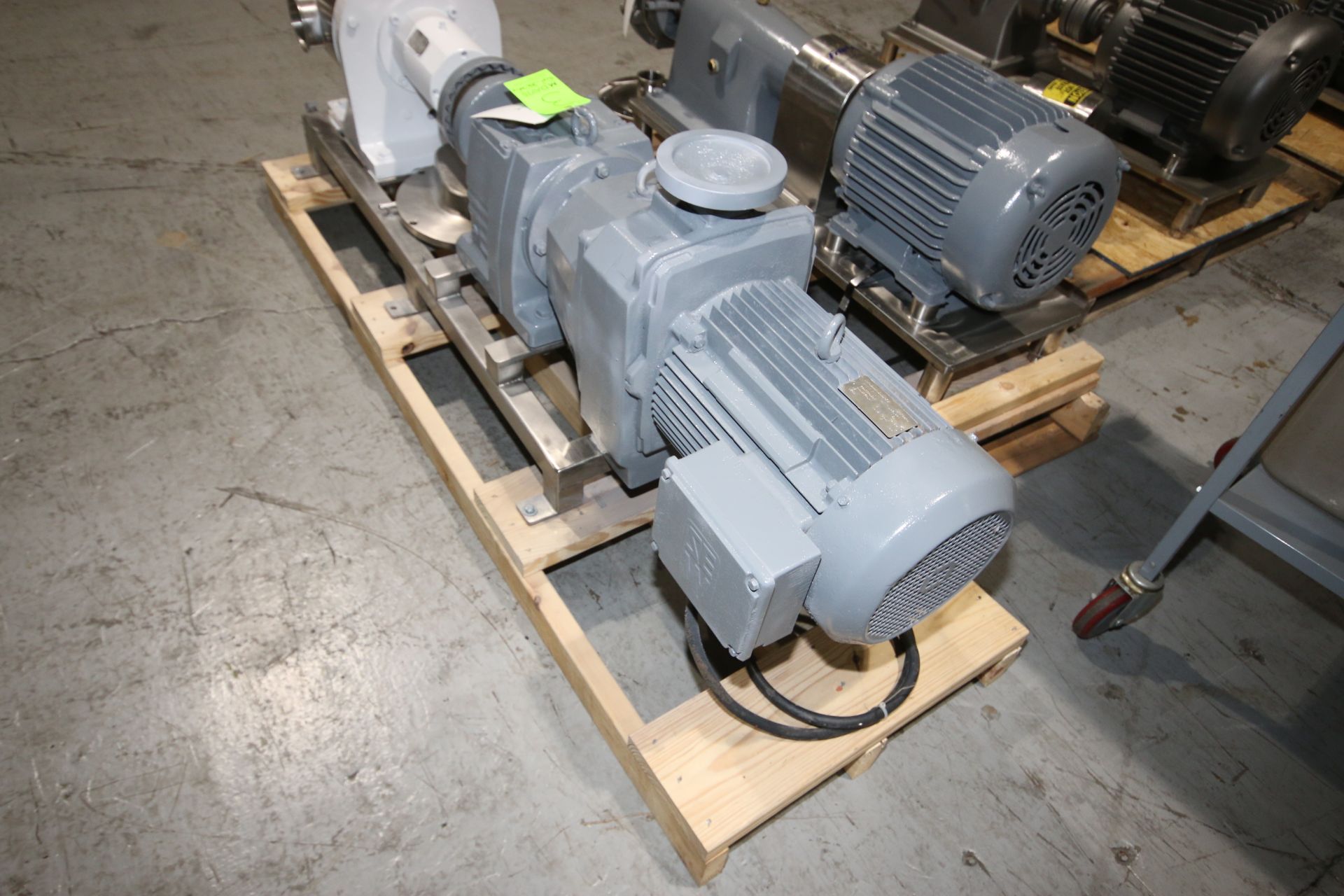 Sine 15 hp Positive Displacement Pump, M/N SPS050HNTCM, S/N 208725050A237M, with 4" Clamp Type - Image 4 of 4