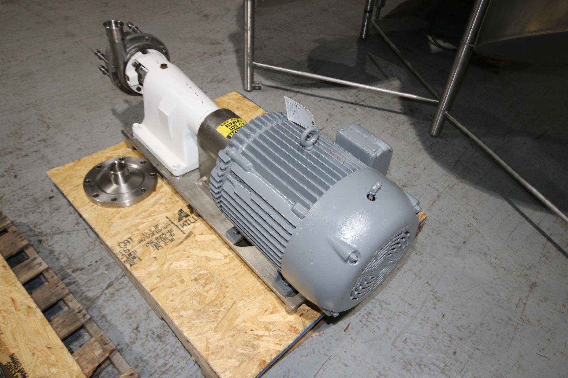 Fristam High Pressure Multi-Stage Centrifugal Pump, M/N FM 332-175, S/N FM33268012, Mounted on S/S - Image 4 of 4