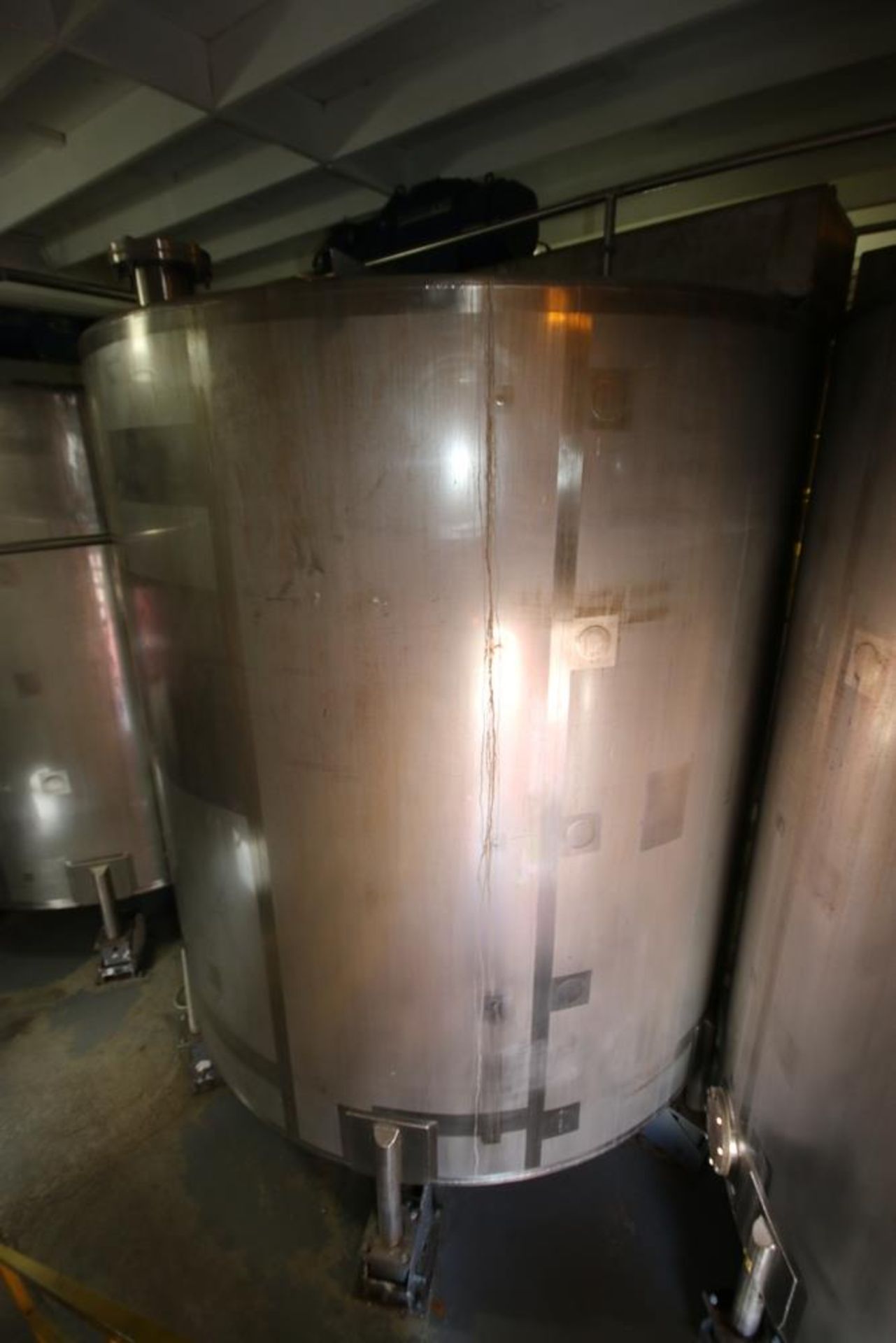 Walker 10,000 Gal. Single Wall Vertical Mix Tank, S/N 5595, with Vertical Dual Prop Agitation with - Image 2 of 7