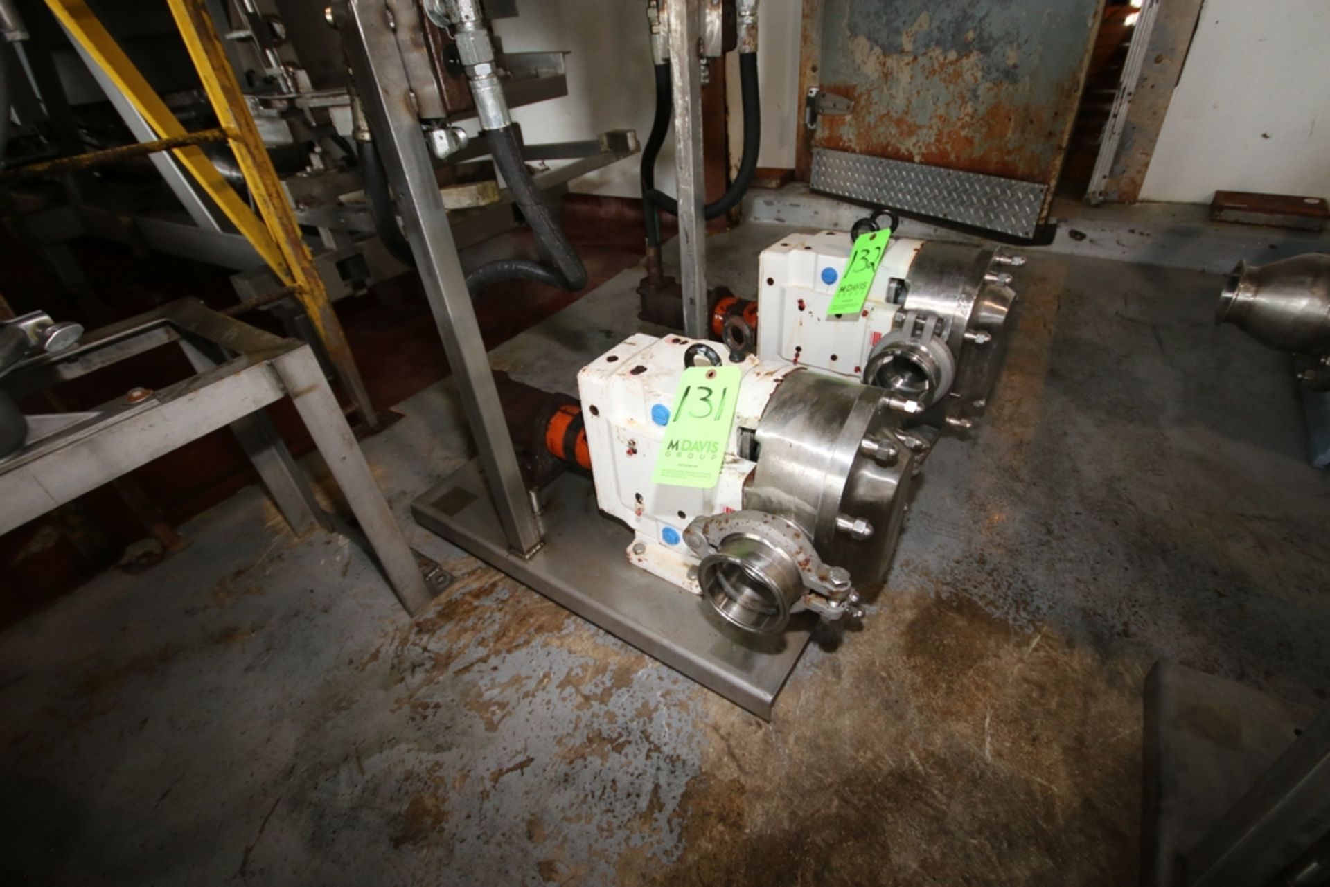WrightFlow Positive Displacement Pump, M/N WB1300TRA20, S/N 10F8264, with 4" Clamp Type Inlet/