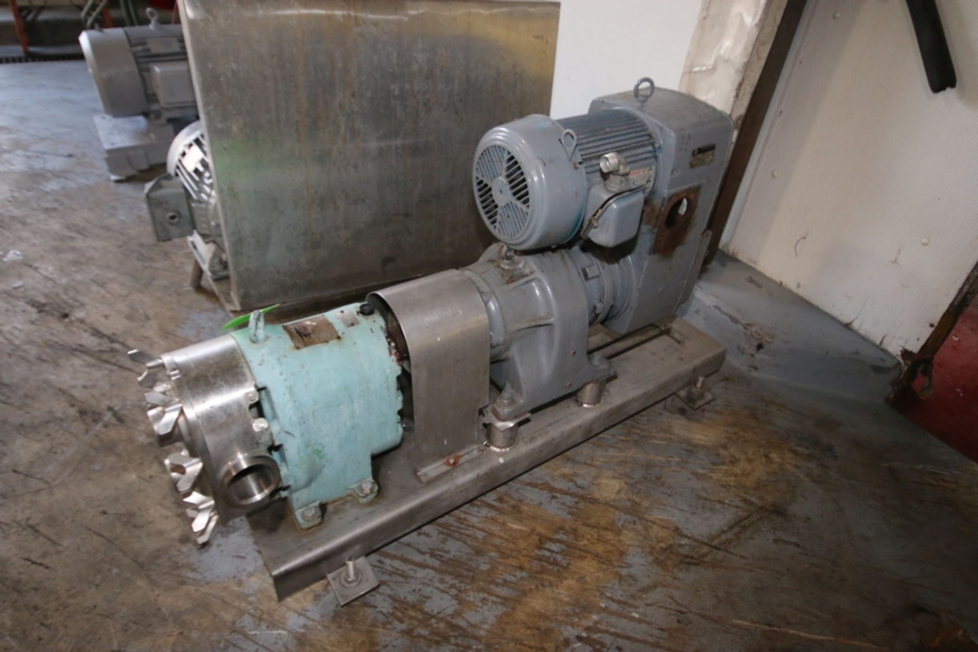 Nakamura 5 hp Positive Displacement Pump, M/N RMU, Type 125VTZB, Size 3, with 3" Thread Type Inlet/ - Image 2 of 7