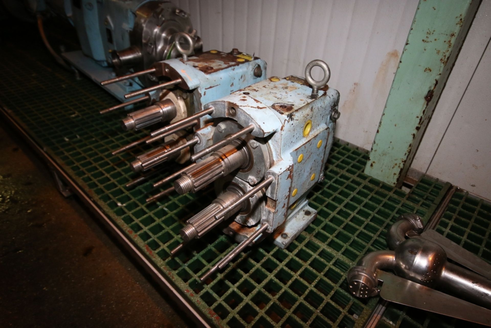 Waukesha Positive Displacement Pump Heads, Size 130 - Image 2 of 2