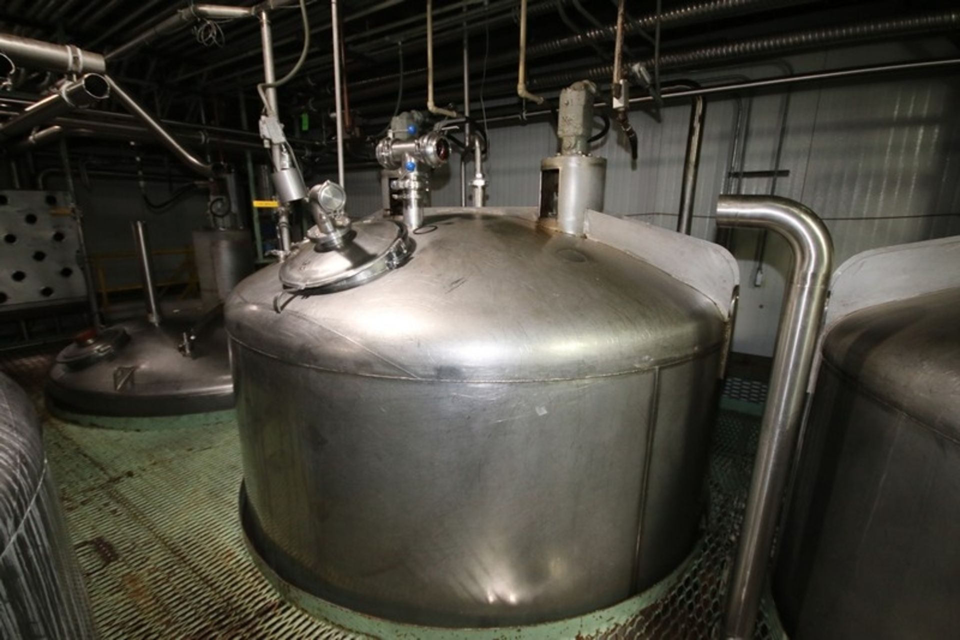 BULK BID: (5) 6,500 Gal. S/S Single Wall Vertical Mix Tanks, (1) C.E. Howard 6,000 Gal. S/S Jacketed - Image 6 of 15