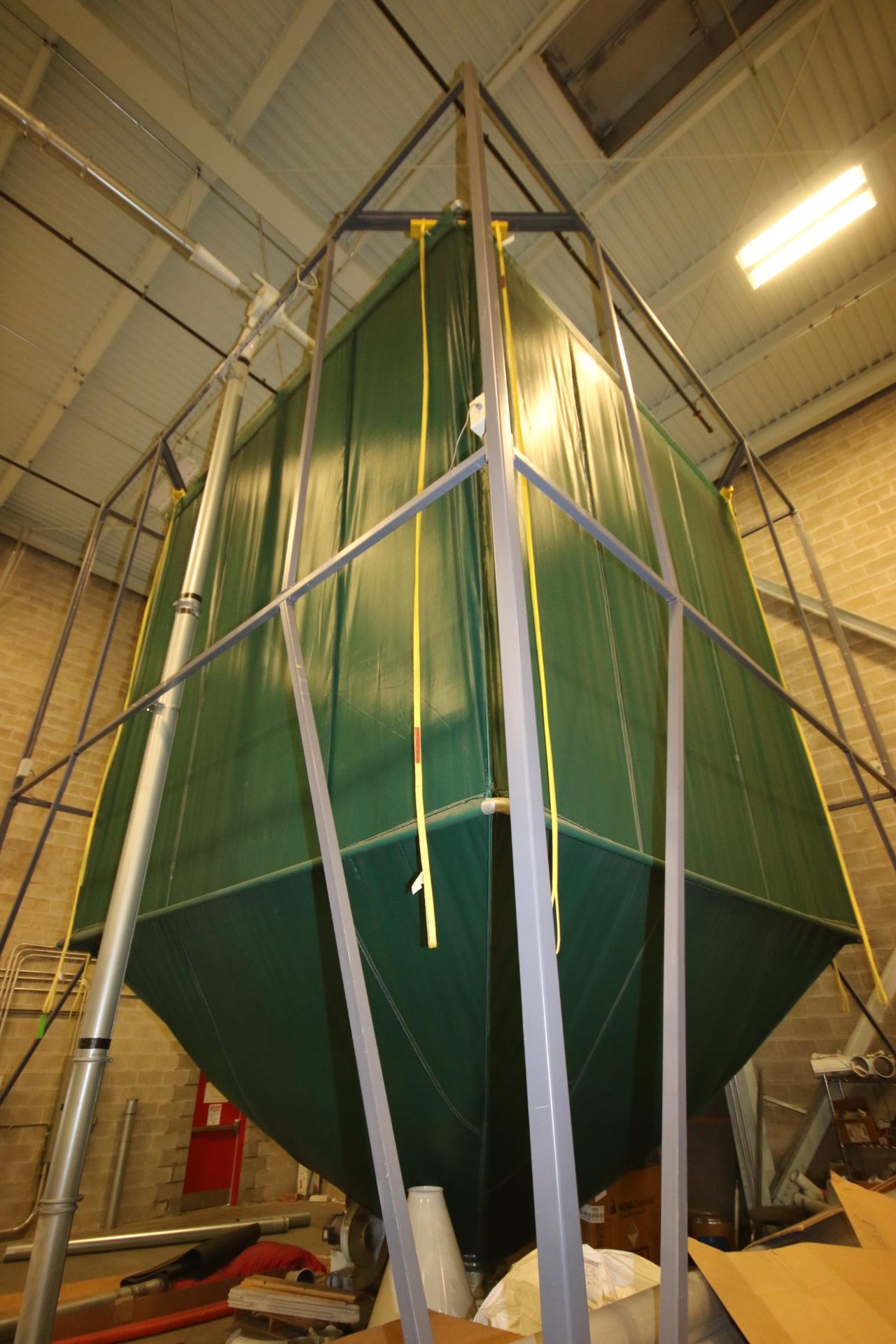 Bulk Storage Bin, with Uprights and Cross Beams, with Bottom Mounted Discharge Valve, Overall Dims.: - Image 4 of 4