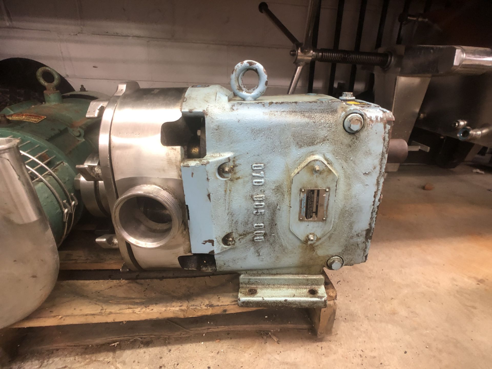 Waukesha Cherry Burrell Postitive Displacement Pump Head, Model 130, S/N 1898 SS