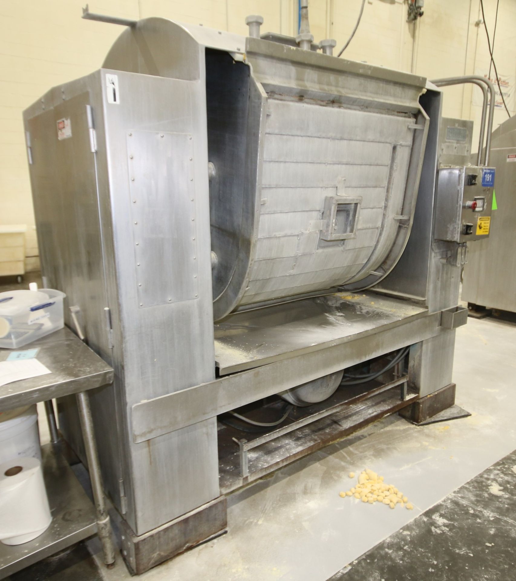 Peerless 1,000 lb. S/S Roller Bar S/S Dough Mixer, Model 555HD, SN 86019, with Touch Pad PLC