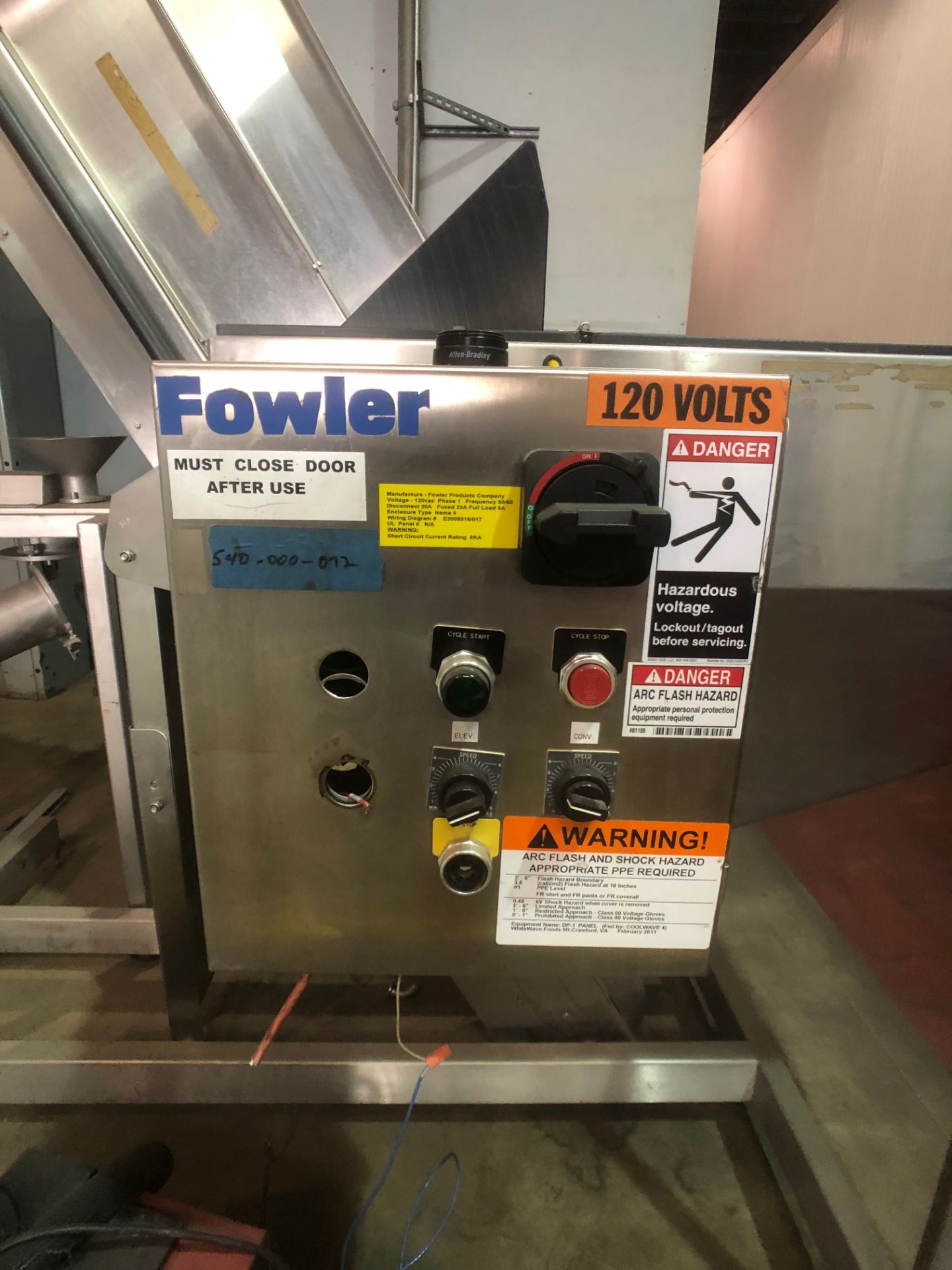 Fowler 17 ft. H S/S Elevated Cap Hopper (Located in Yorba Linda, CA) - Image 3 of 7