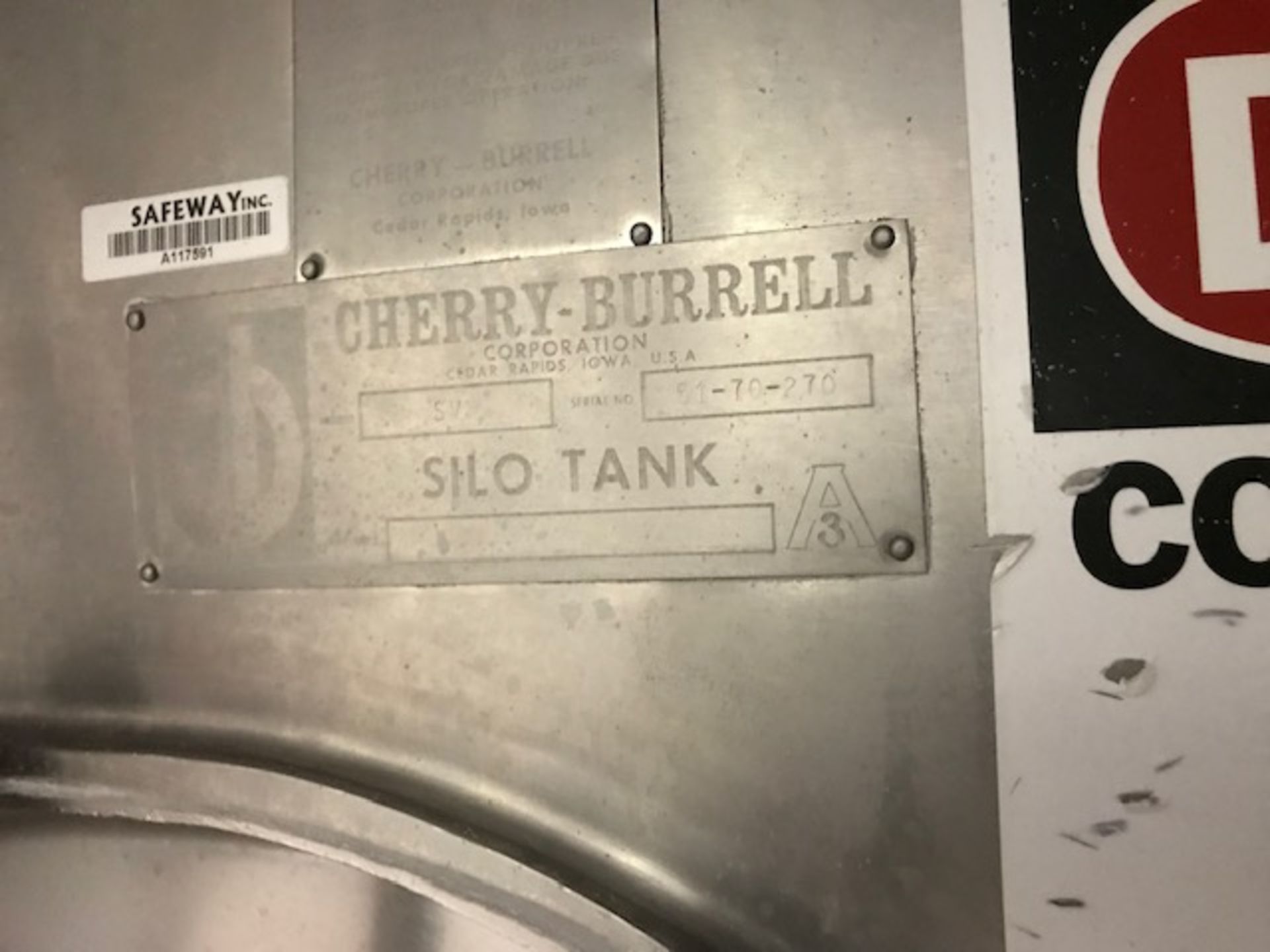 Cherry Burrell 5,000 Gallon Jacketed Cream Silo, Model SV2, S/N 51-70-270, Horizontal Agitation ($ - Image 5 of 9