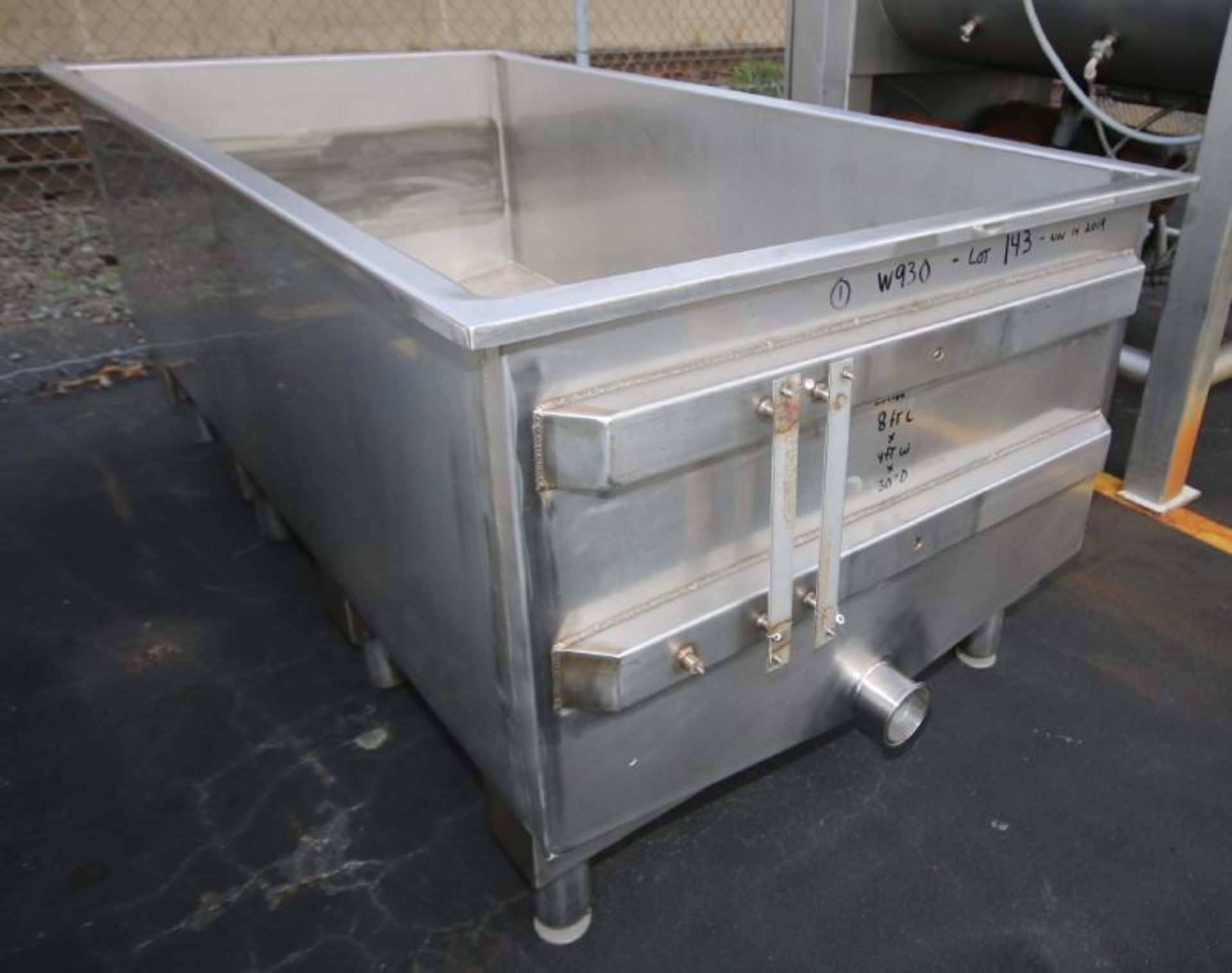 Aprox. 8 ft L x 4 ft W x 30" D S/S Trough, with 4" CT Inlet (Located Pittsburgh, PA) - Image 3 of 4