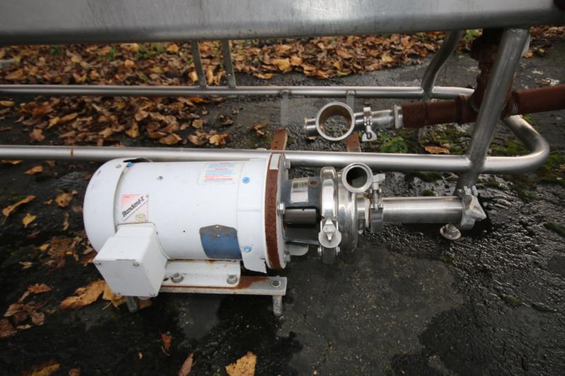 Aprox. 11 ft 5" L x 16" W x 11" D S/S Wash Trough, with CB 5 hp Centrifugal Pump (Located - Image 4 of 4