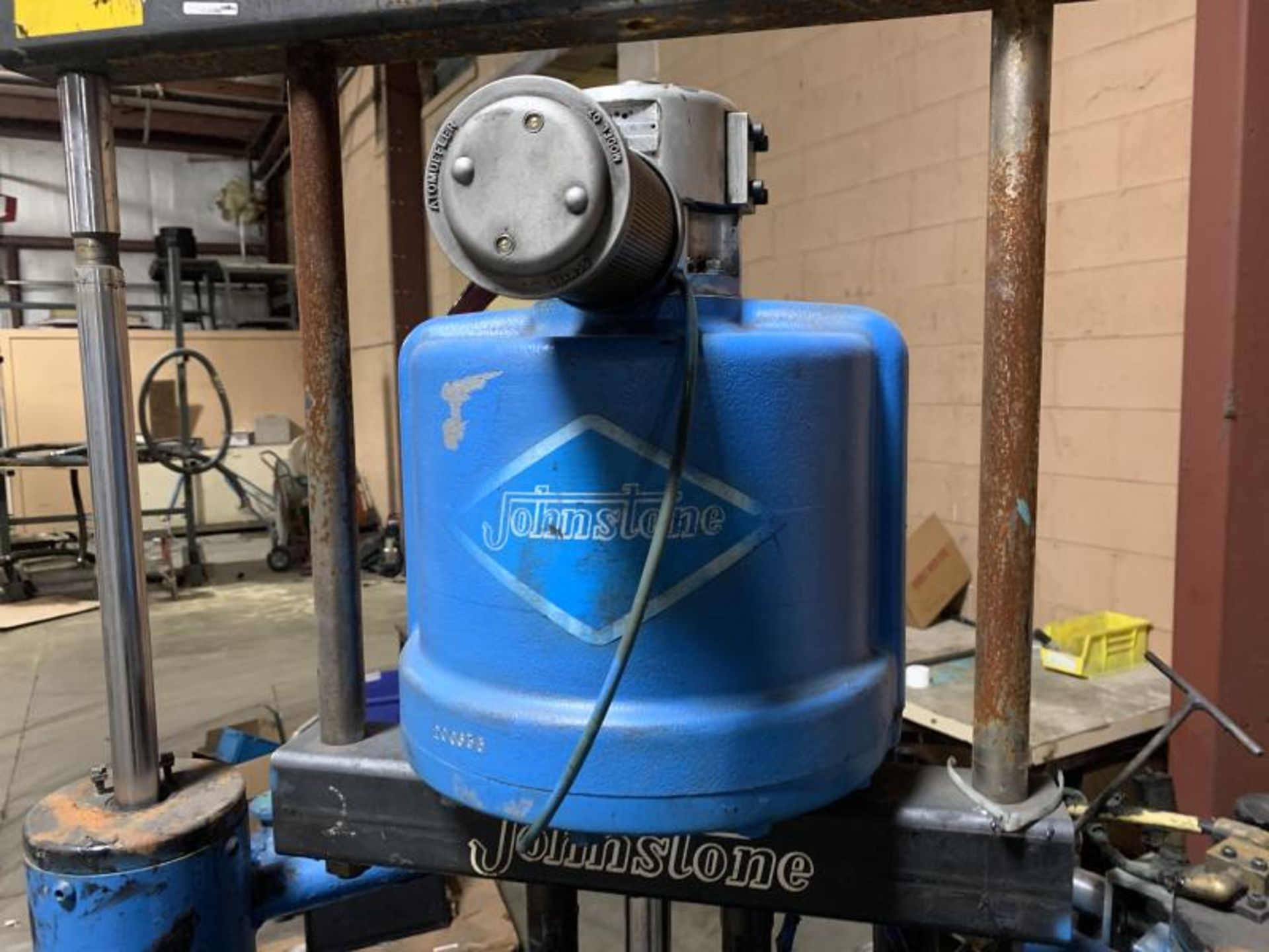 Drum Pump - Johnstone for 55-gallon drums -- Air Operated -- (LOCATED IN IOWA, RIGGING INCLUDED WITH - Bild 2 aus 4