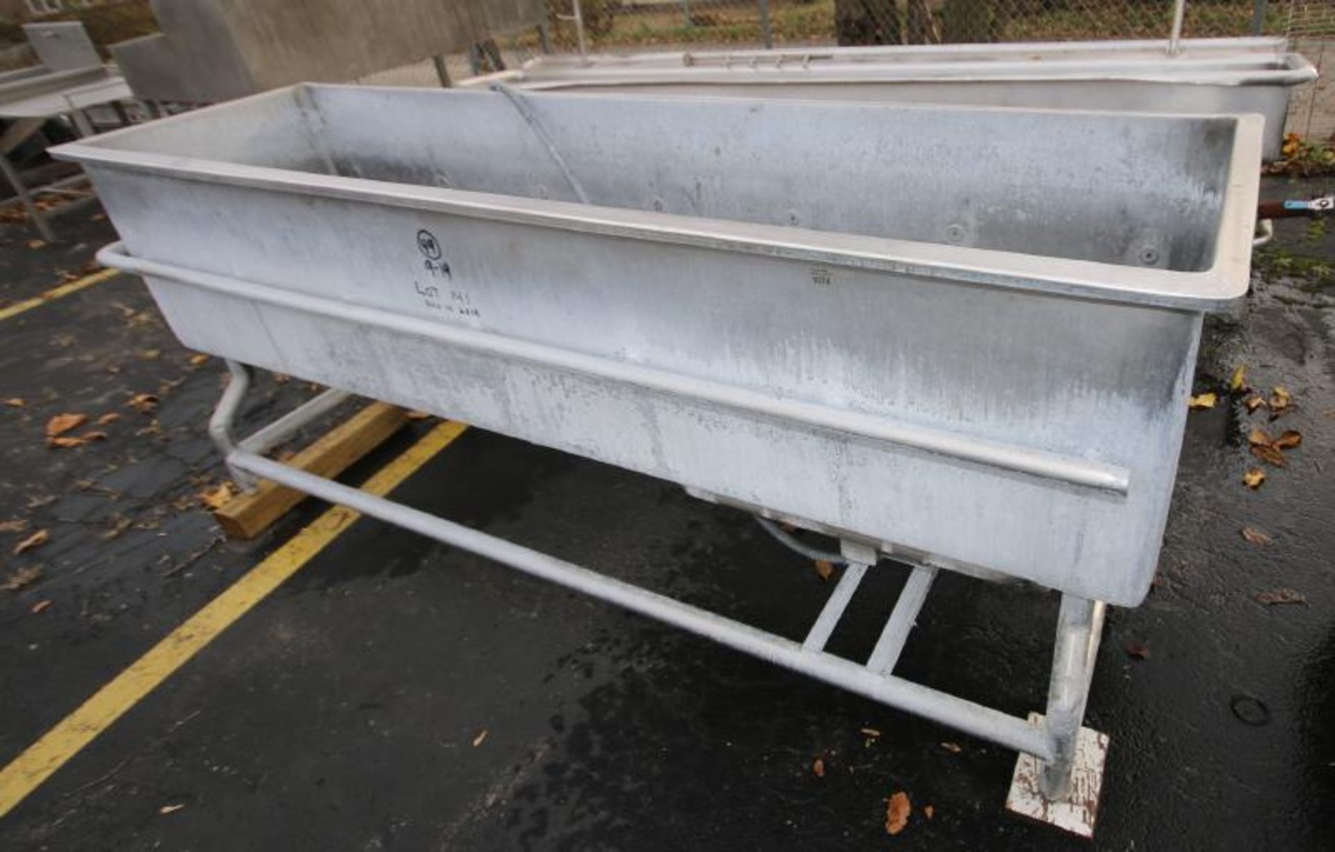 Savery 8 ft L x 23" W x 21" D Jet Spray S/S Wash Trough, with Tri Clover Type 1 hp Centrifugal Pump,