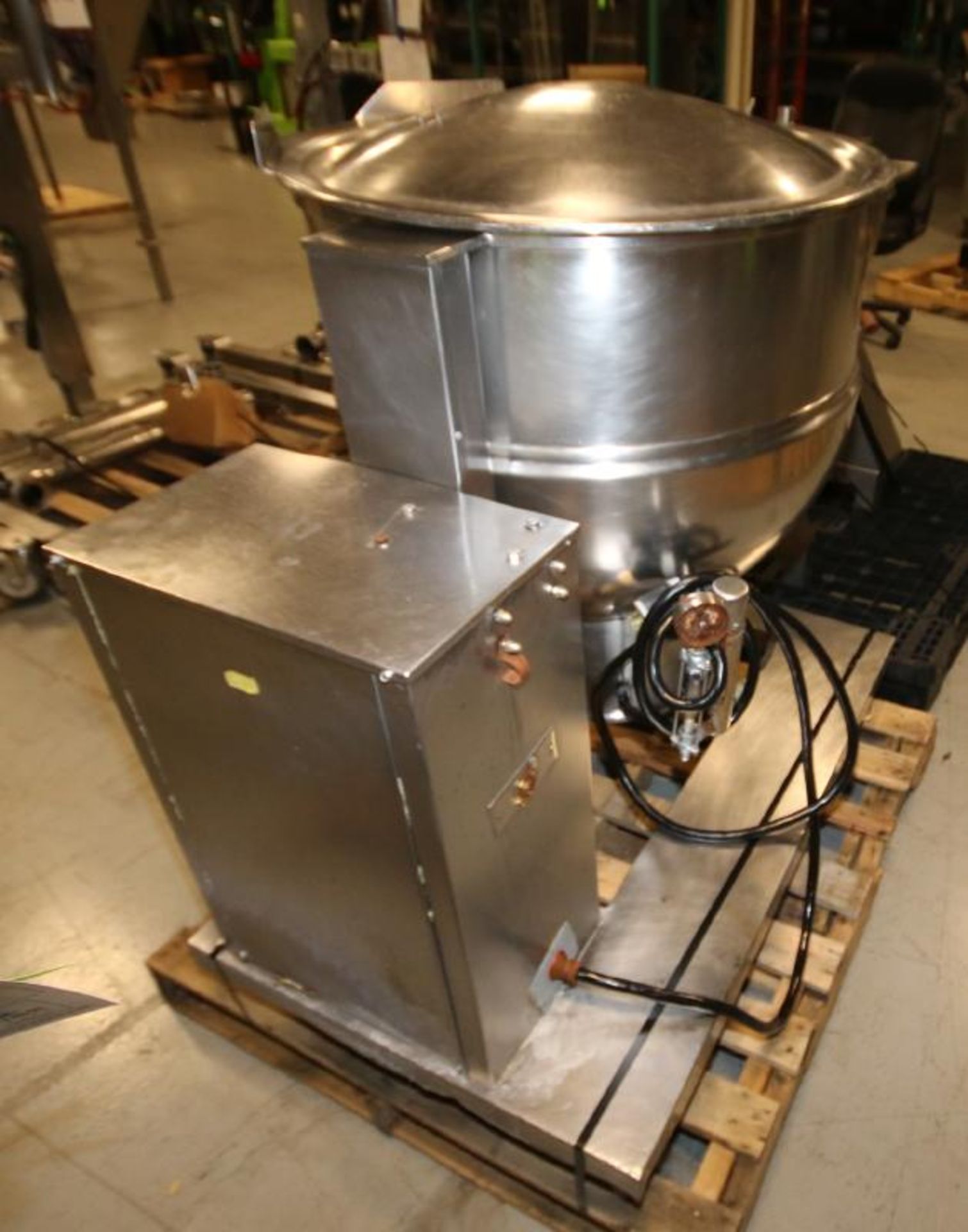 Groen 60 Gal. Tilt Kettle, Model DEE/4T-60, S/N 37173, Jacketed Rated @ 50 PSI @ 300 Degree F (Asset - Image 6 of 7