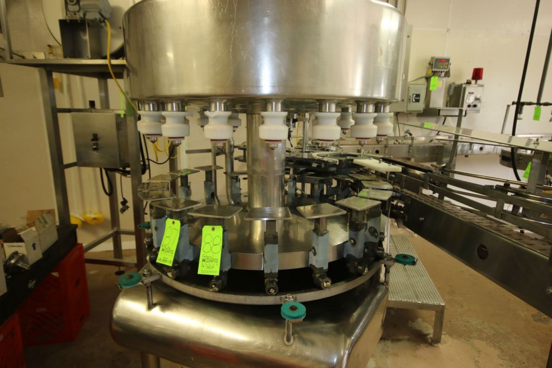 Federal 18-Valve Rotary Filler, with 5-Station Rotary Capper, with Stand Alone Capping Feed - Image 8 of 22