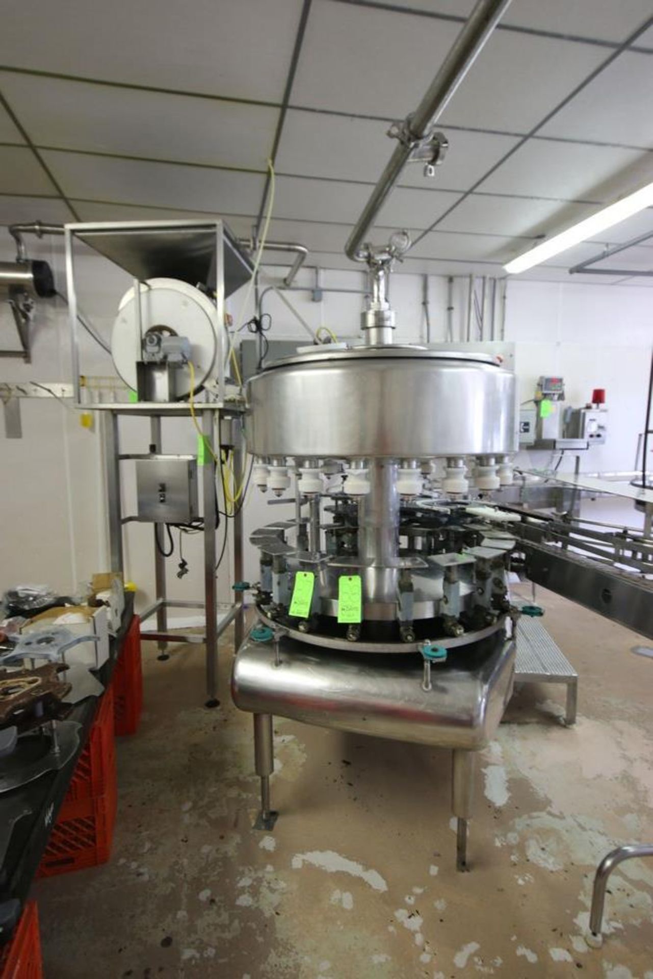 Federal 18-Valve Rotary Filler, with 5-Station Rotary Capper, with Stand Alone Capping Feed - Image 6 of 22