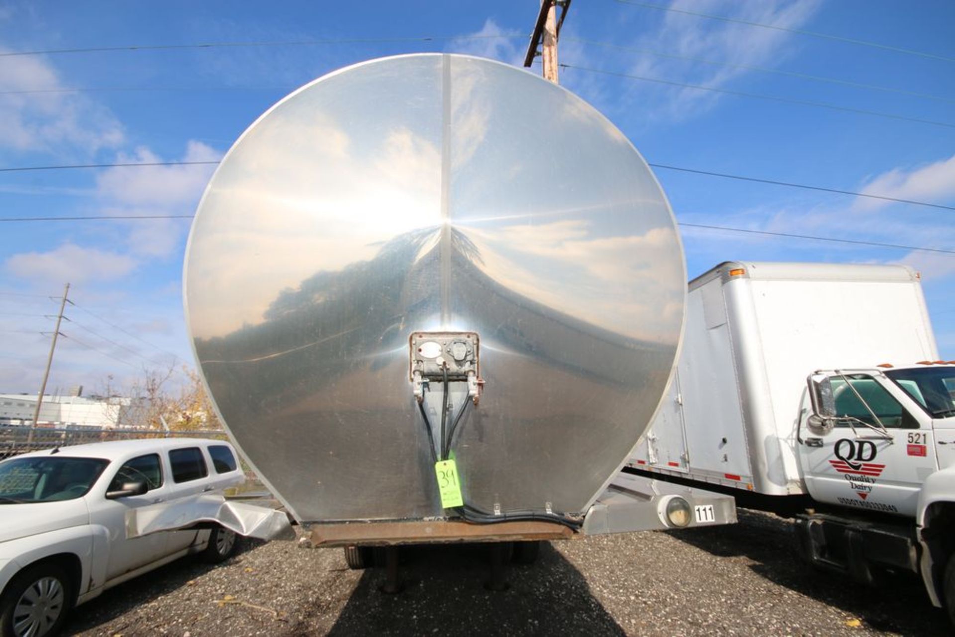 Fruehauf 7,500 Gal. S/S Farm Pick-Up Milk Tanker, with 2" Pump, Internally Mounted CIP Spray Ball, - Image 15 of 17